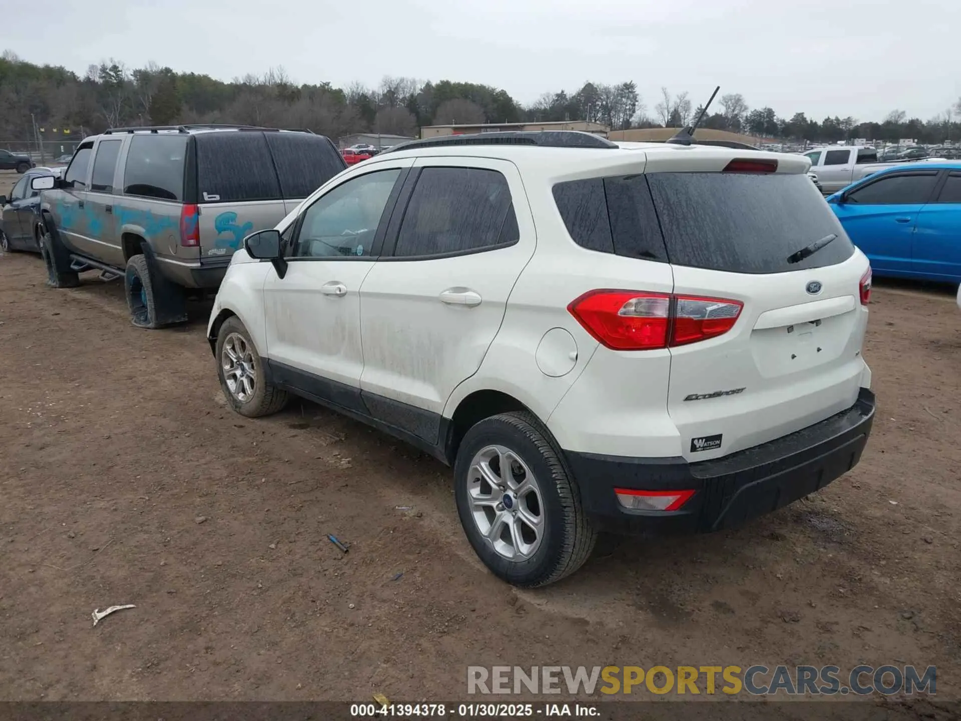 3 fotografías del automóvil dañado MAJ3S2GE3MC449557 FORD ECOSPORT 2021