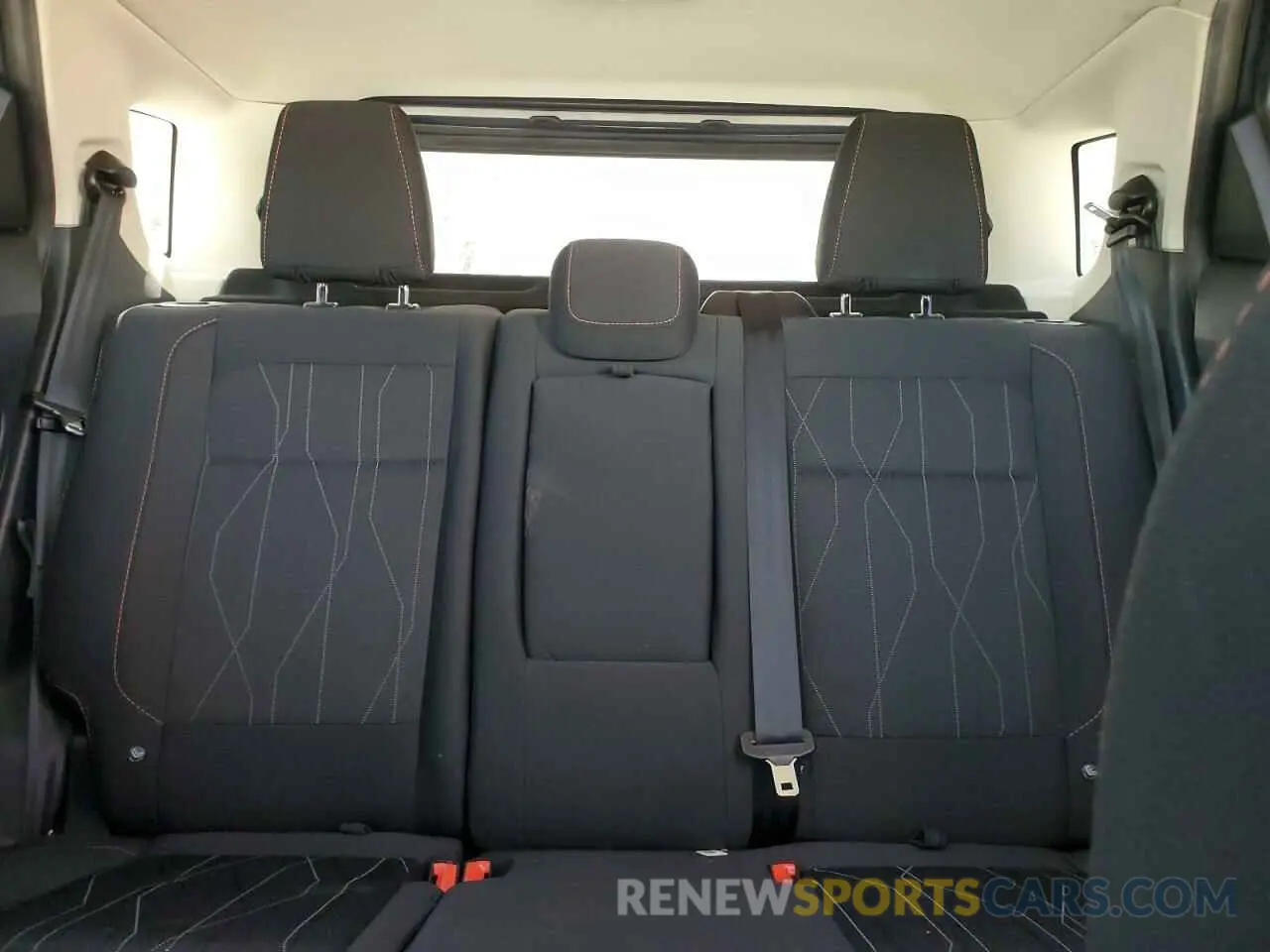 10 fotografías del automóvil dañado MAJ3S2GE3MC449705 FORD ECOSPORT 2021