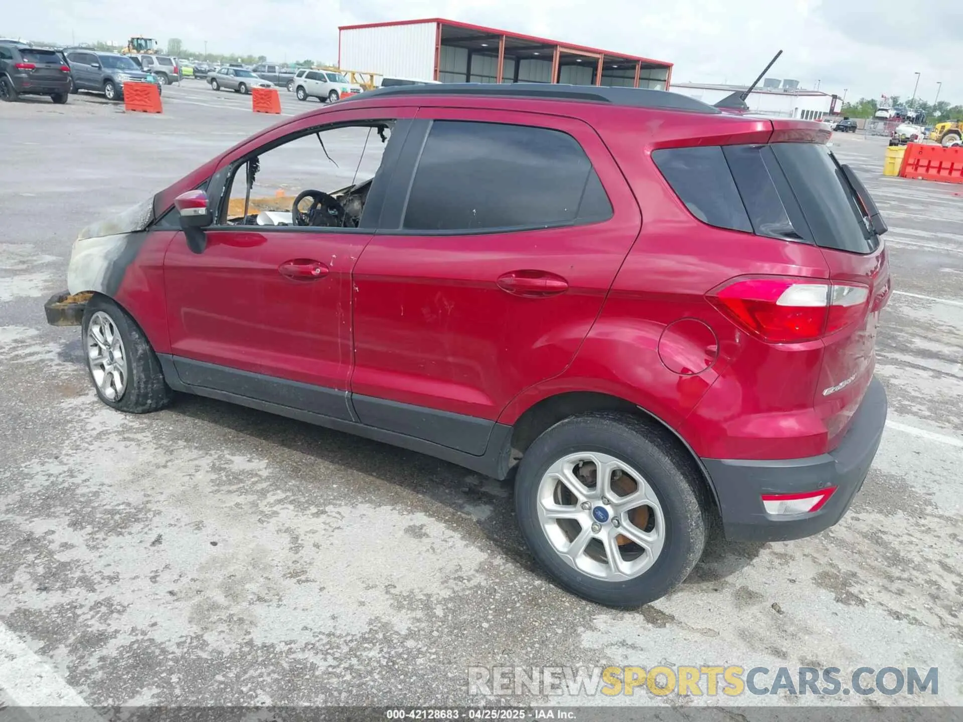3 fotografías del automóvil dañado MAJ3S2GE4MC400903 FORD ECOSPORT 2021