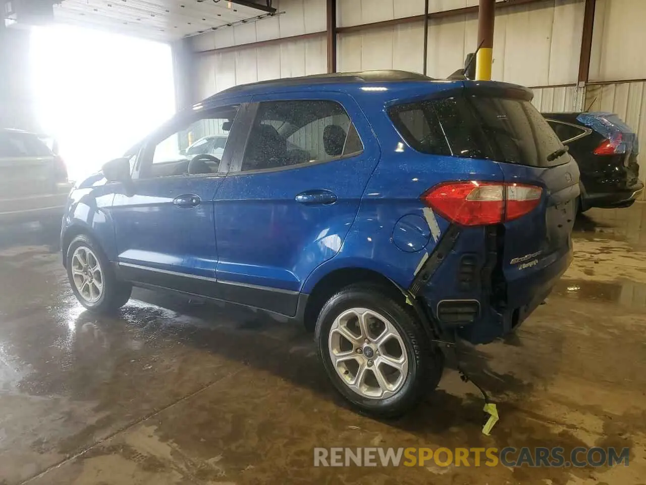2 fotografías del automóvil dañado MAJ3S2GE4MC417085 FORD ECOSPORT 2021