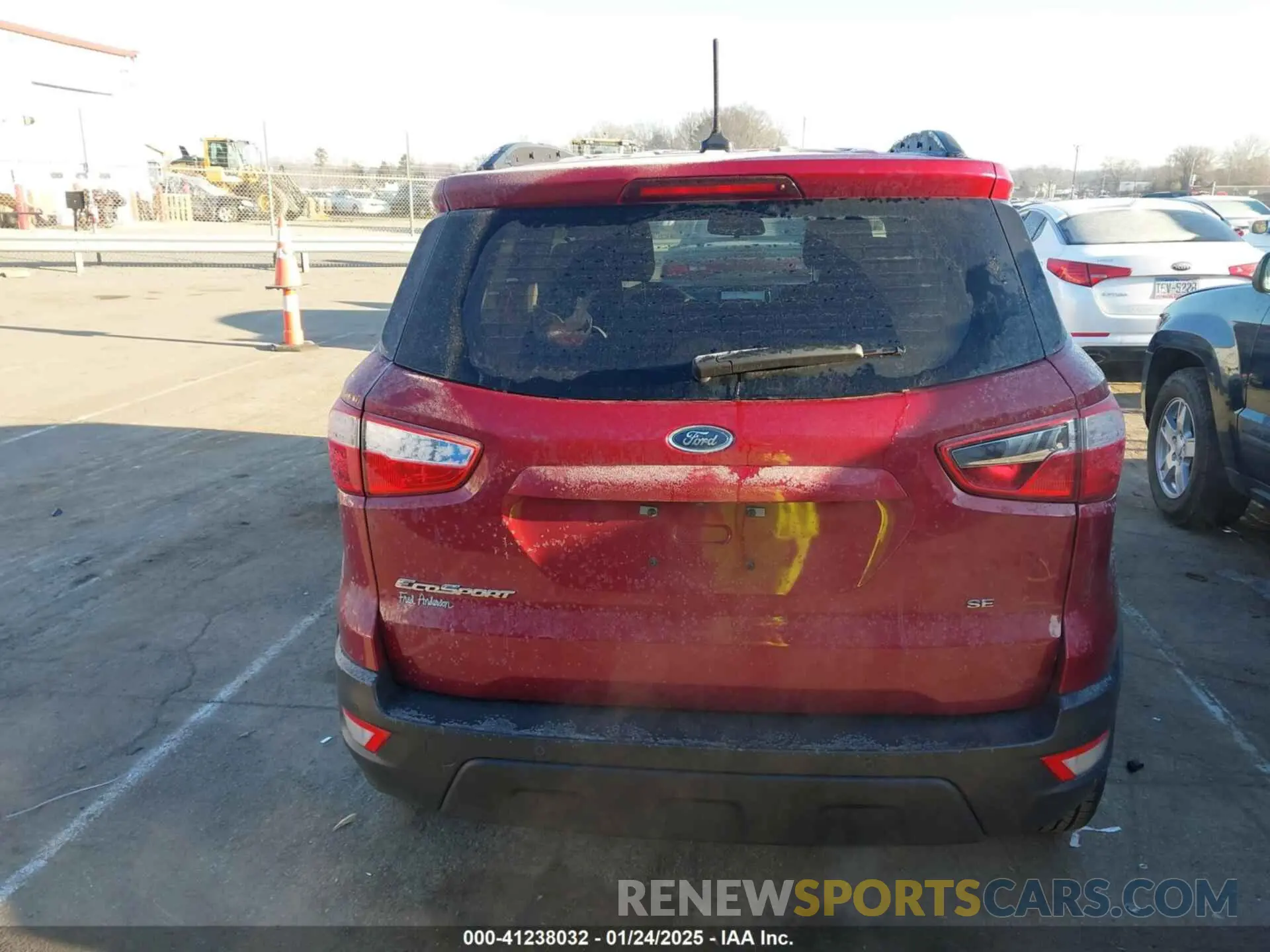 16 fotografías del automóvil dañado MAJ3S2GE4MC439796 FORD ECOSPORT 2021