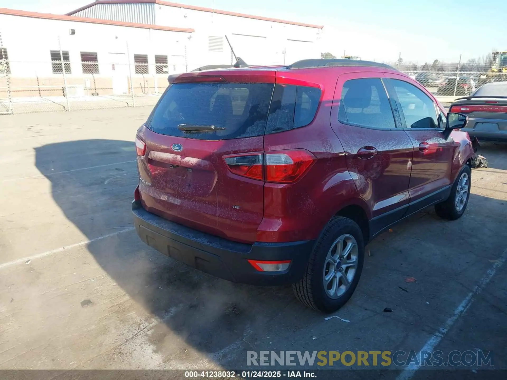 4 fotografías del automóvil dañado MAJ3S2GE4MC439796 FORD ECOSPORT 2021
