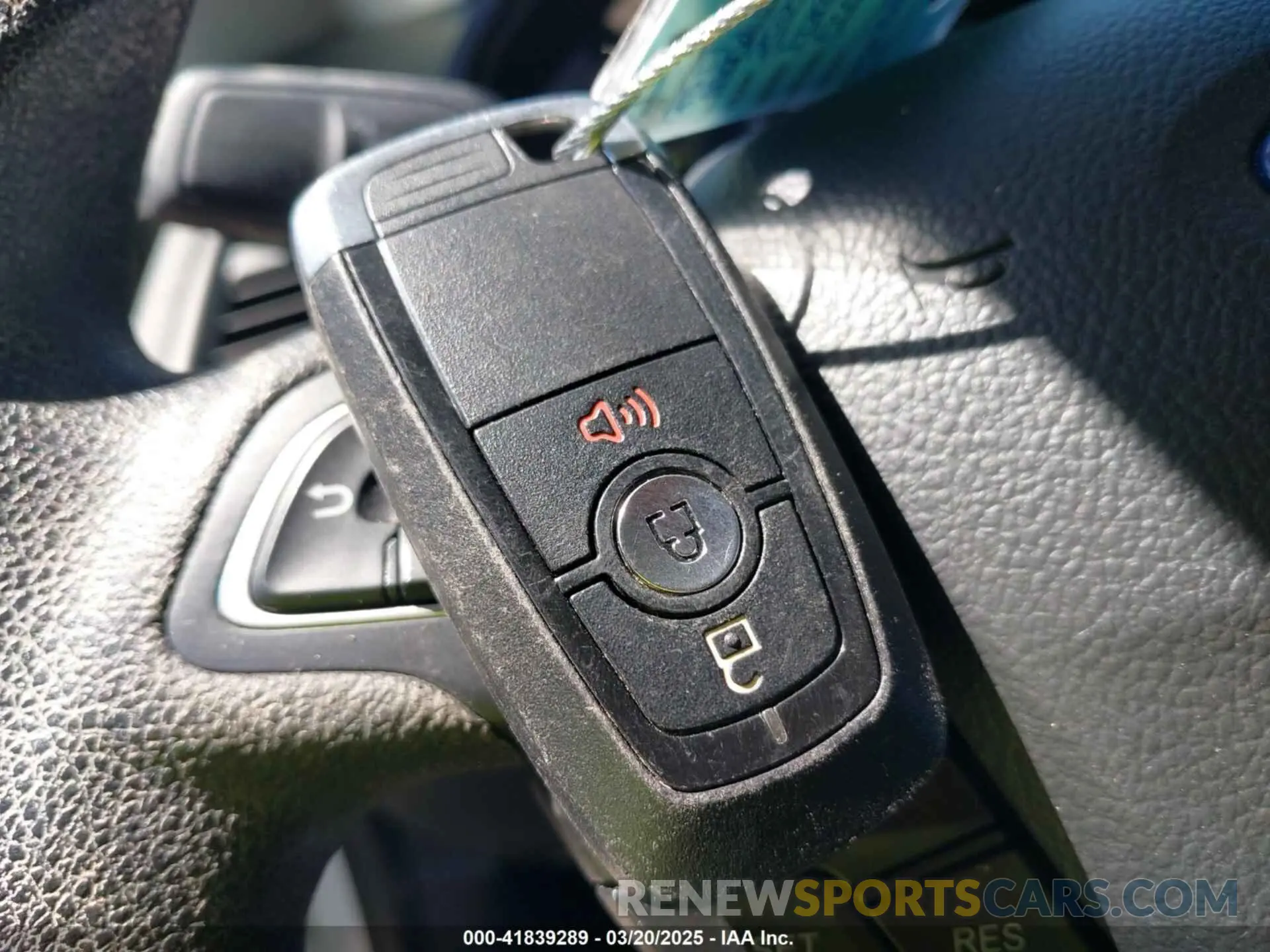 11 fotografías del automóvil dañado MAJ3S2GE4MC439992 FORD ECOSPORT 2021