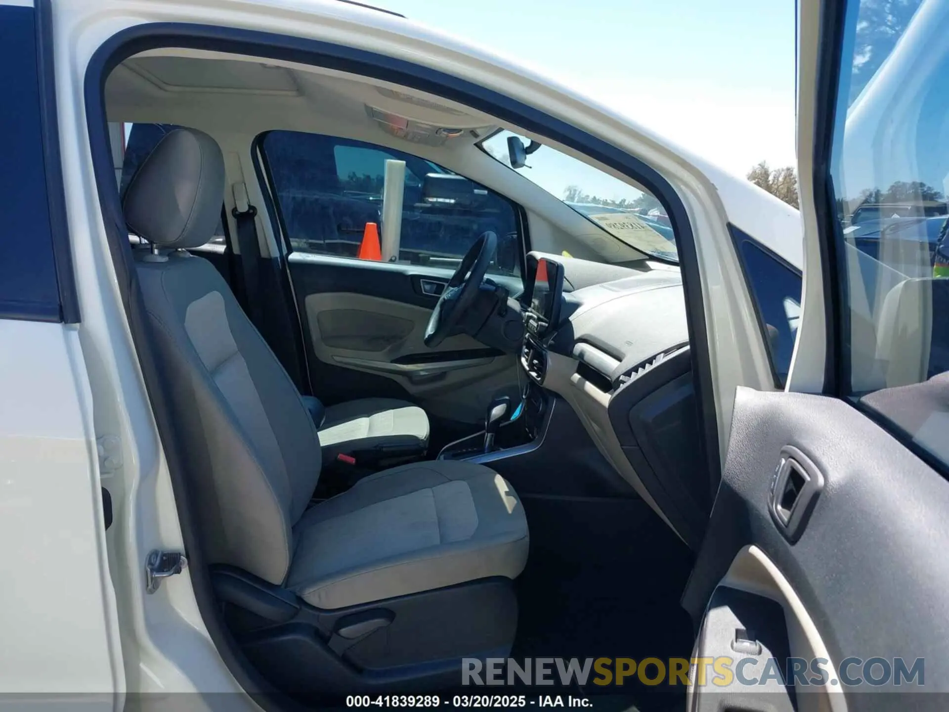 5 fotografías del automóvil dañado MAJ3S2GE4MC439992 FORD ECOSPORT 2021