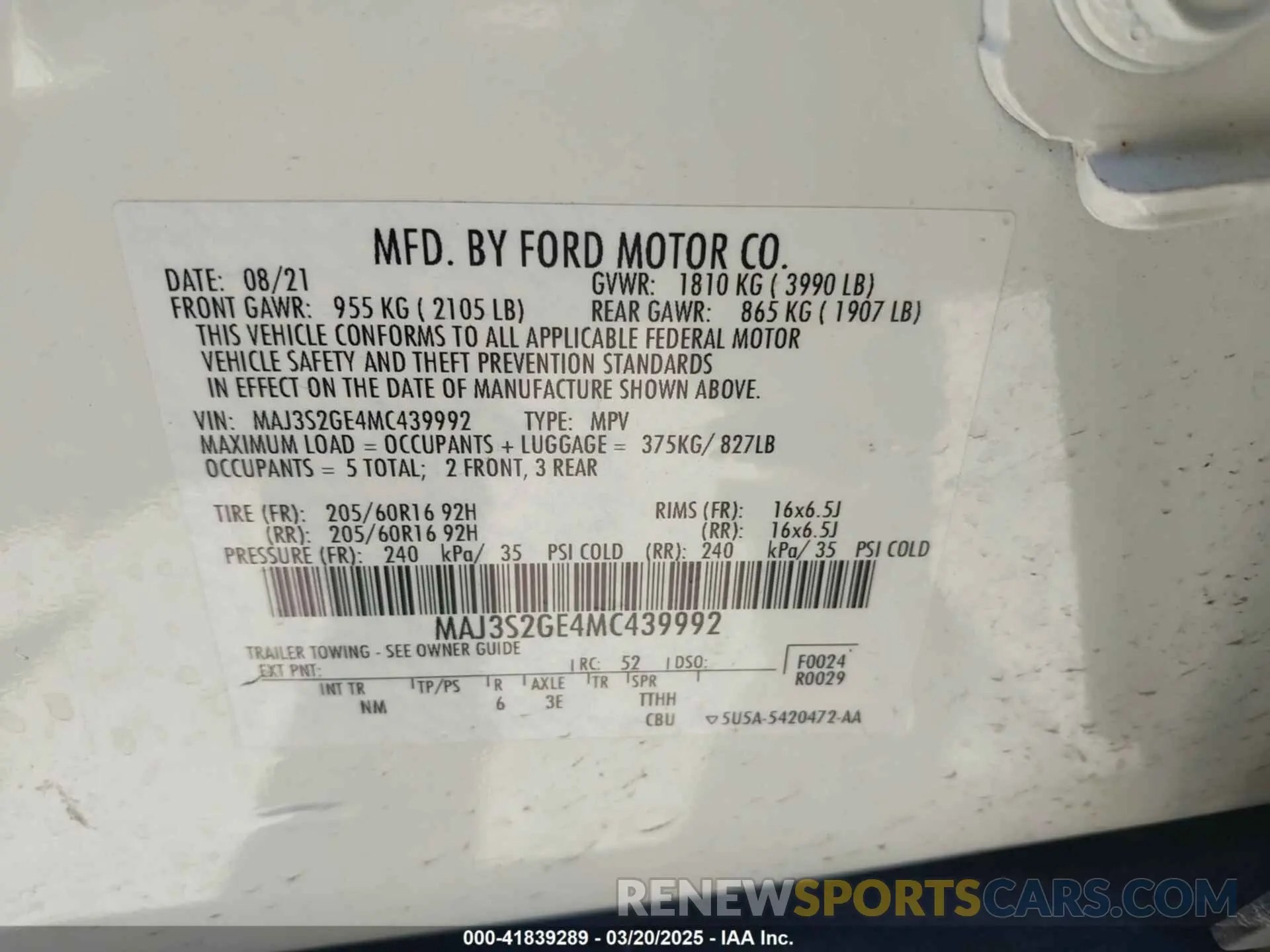 9 fotografías del automóvil dañado MAJ3S2GE4MC439992 FORD ECOSPORT 2021