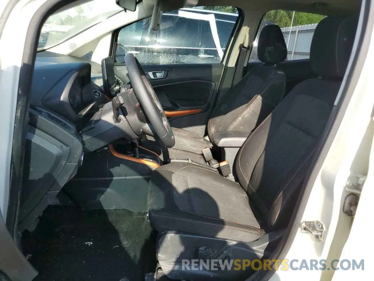 7 fotografías del automóvil dañado MAJ3S2GE4MC444366 FORD ECOSPORT 2021