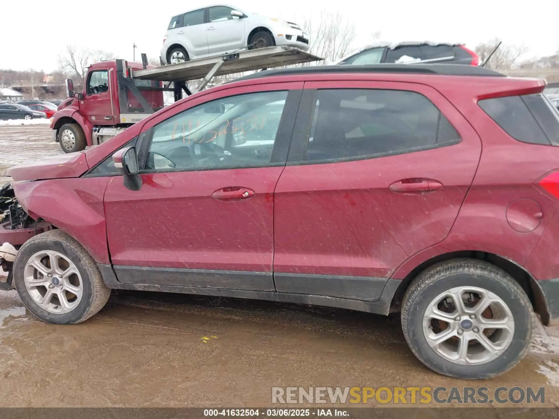 14 fotografías del automóvil dañado MAJ3S2GE5MC446322 FORD ECOSPORT 2021