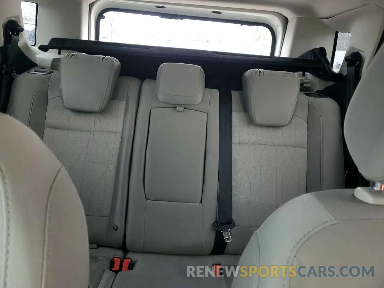 10 fotografías del automóvil dañado MAJ3S2GE6MC404113 FORD ECOSPORT 2021