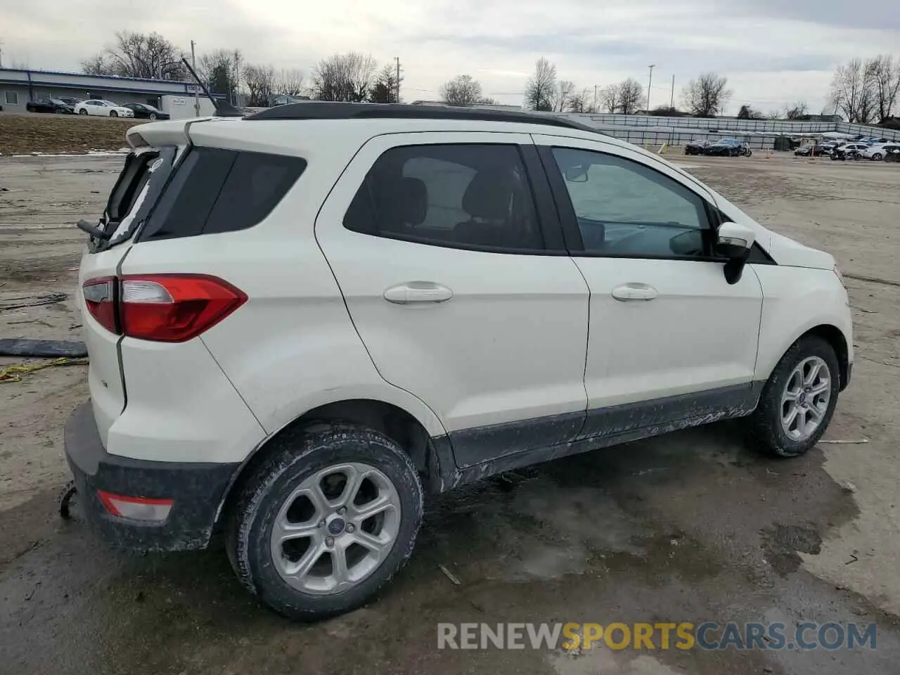 3 fotografías del automóvil dañado MAJ3S2GE6MC404113 FORD ECOSPORT 2021