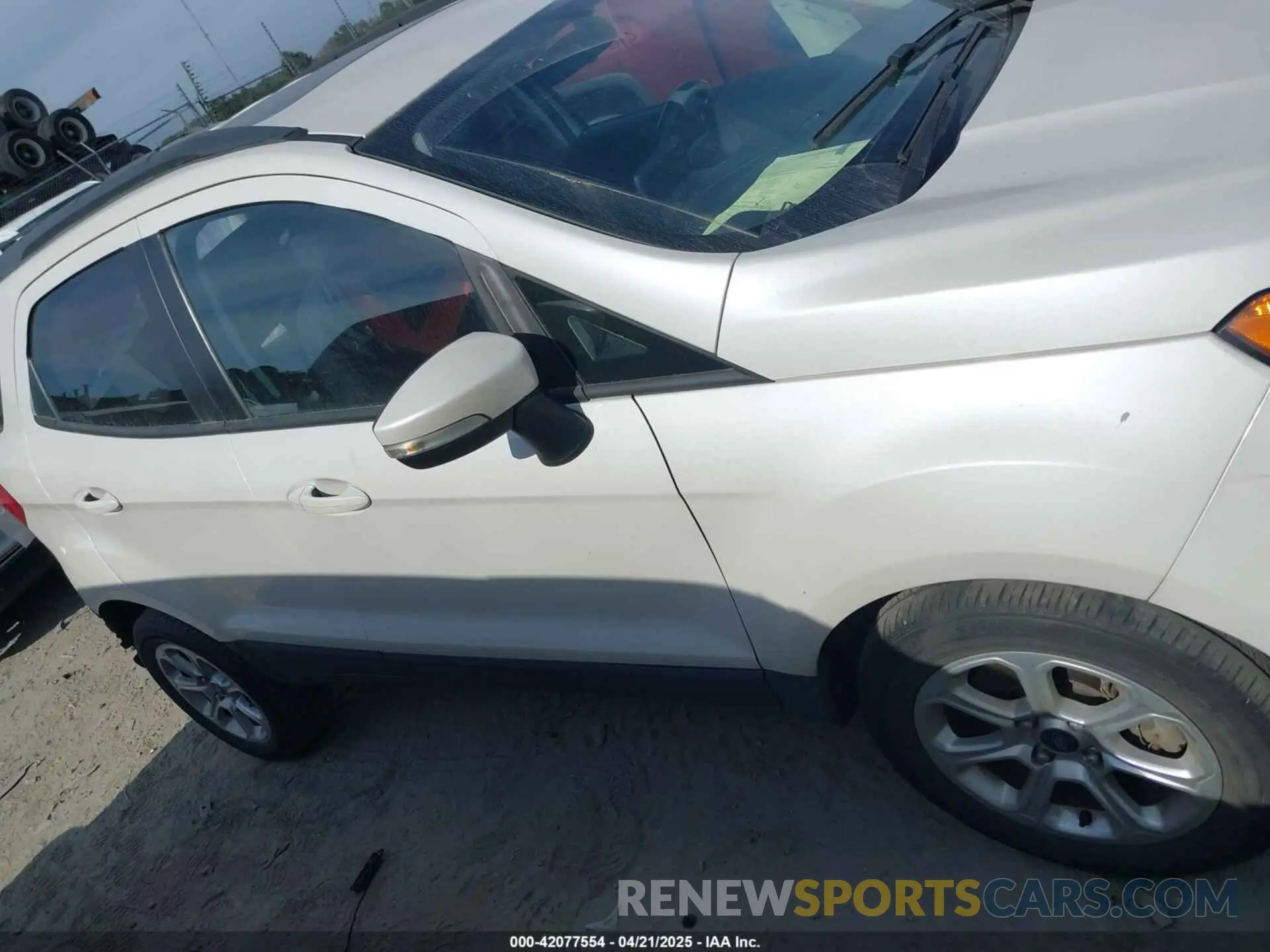 13 fotografías del automóvil dañado MAJ3S2GE7MC399763 FORD ECOSPORT 2021
