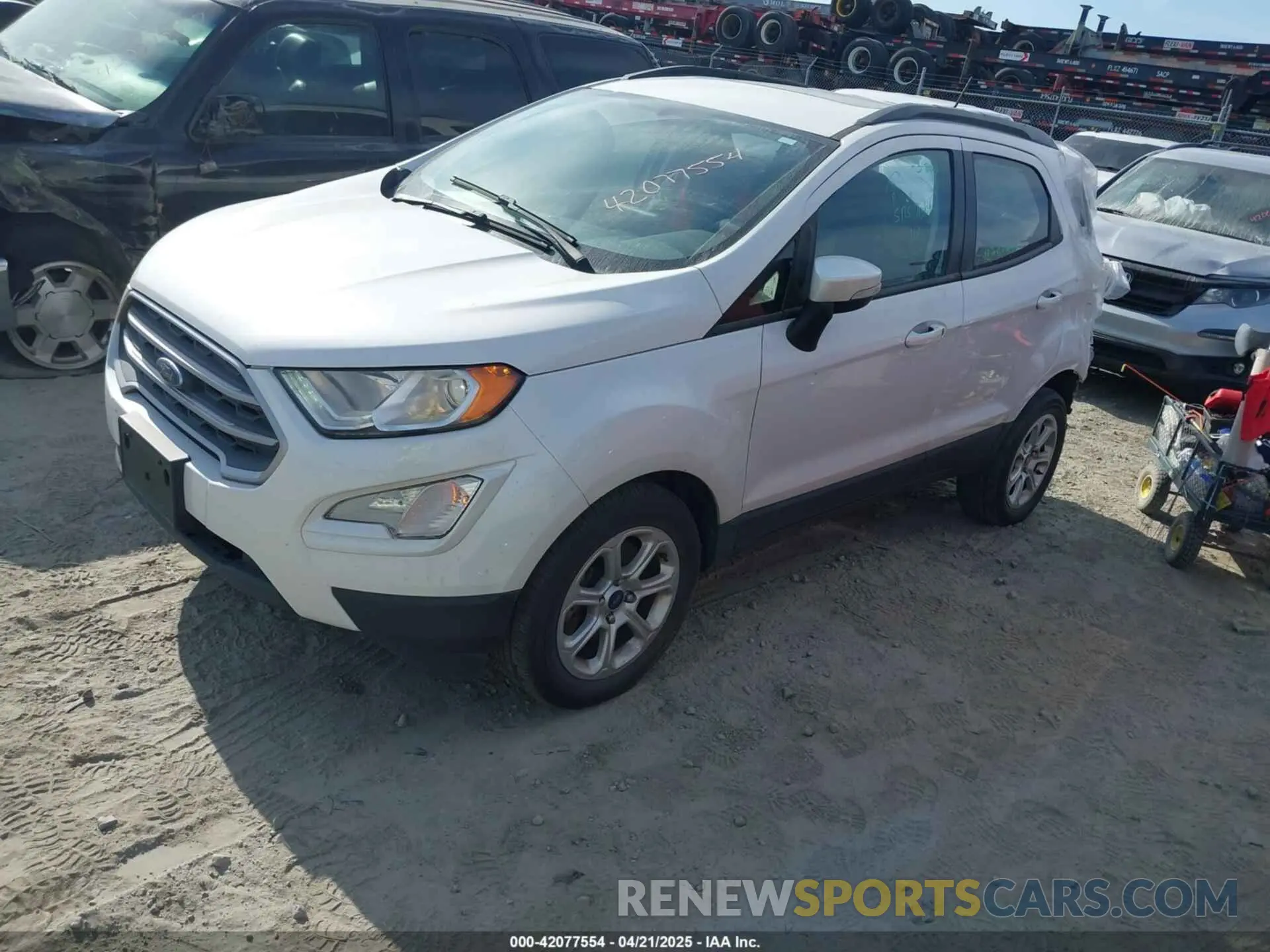 2 fotografías del automóvil dañado MAJ3S2GE7MC399763 FORD ECOSPORT 2021