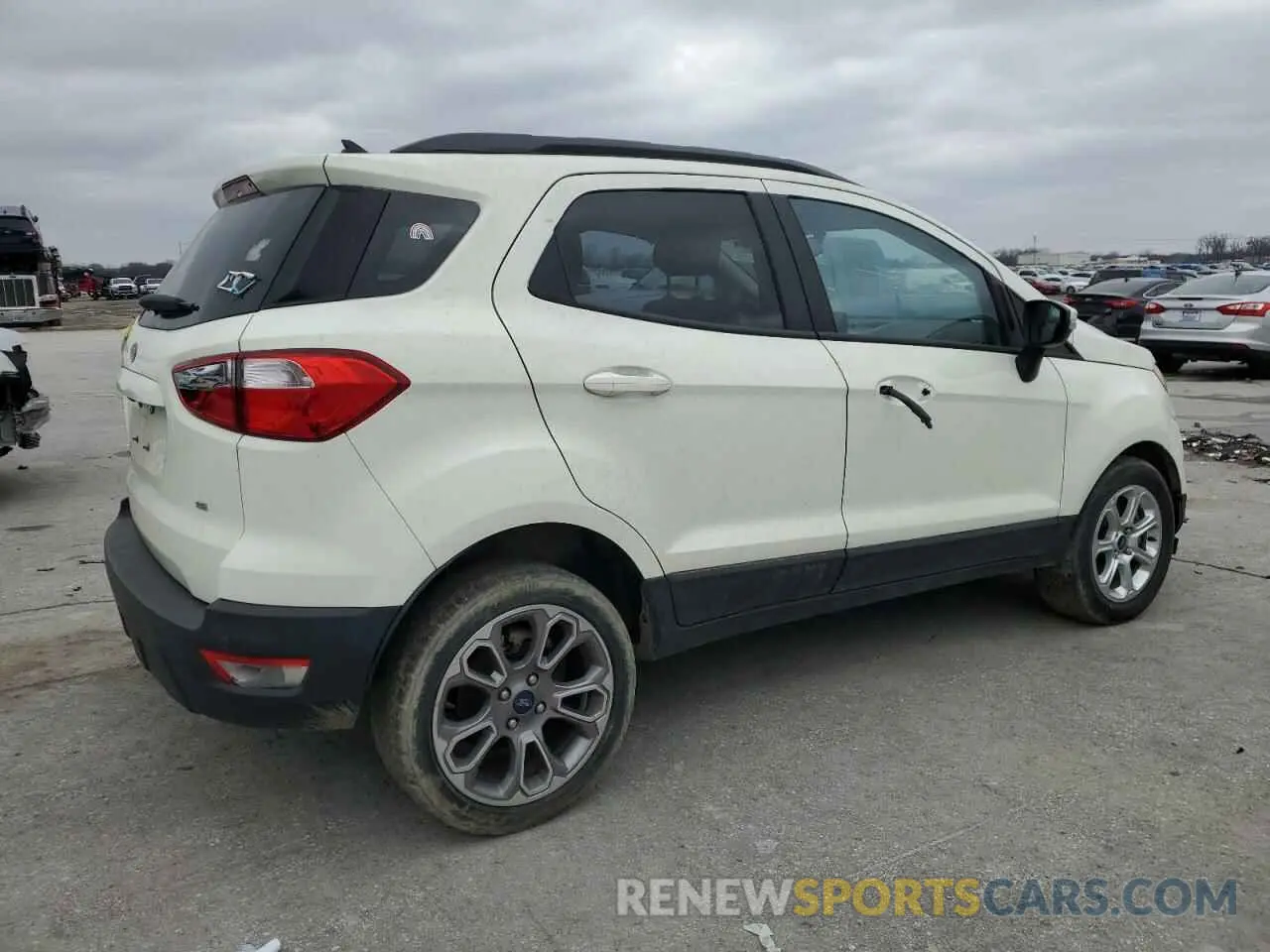 3 fotografías del automóvil dañado MAJ3S2GE7MC400099 FORD ECOSPORT 2021