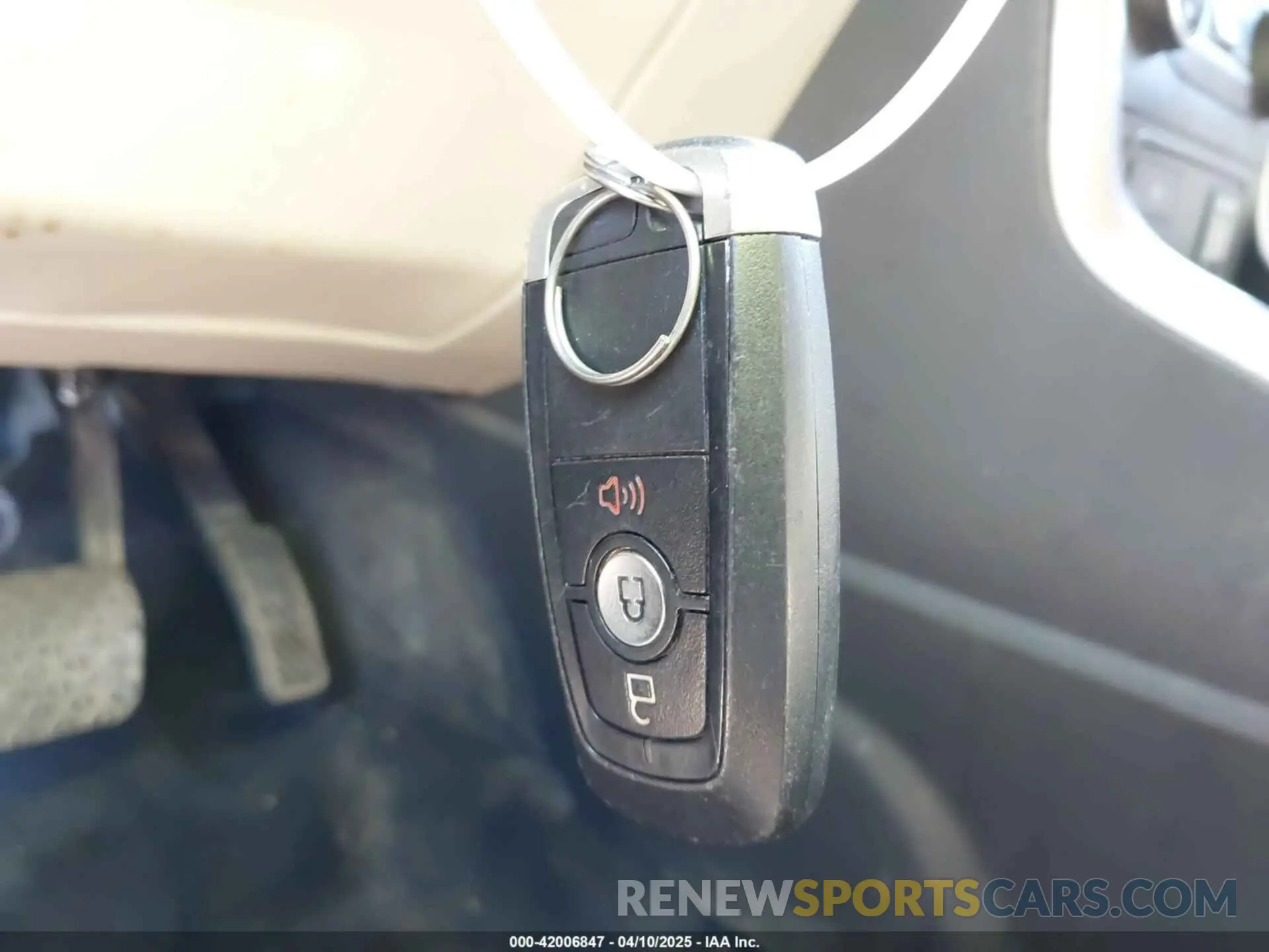 11 fotografías del automóvil dañado MAJ3S2GE7MC412432 FORD ECOSPORT 2021