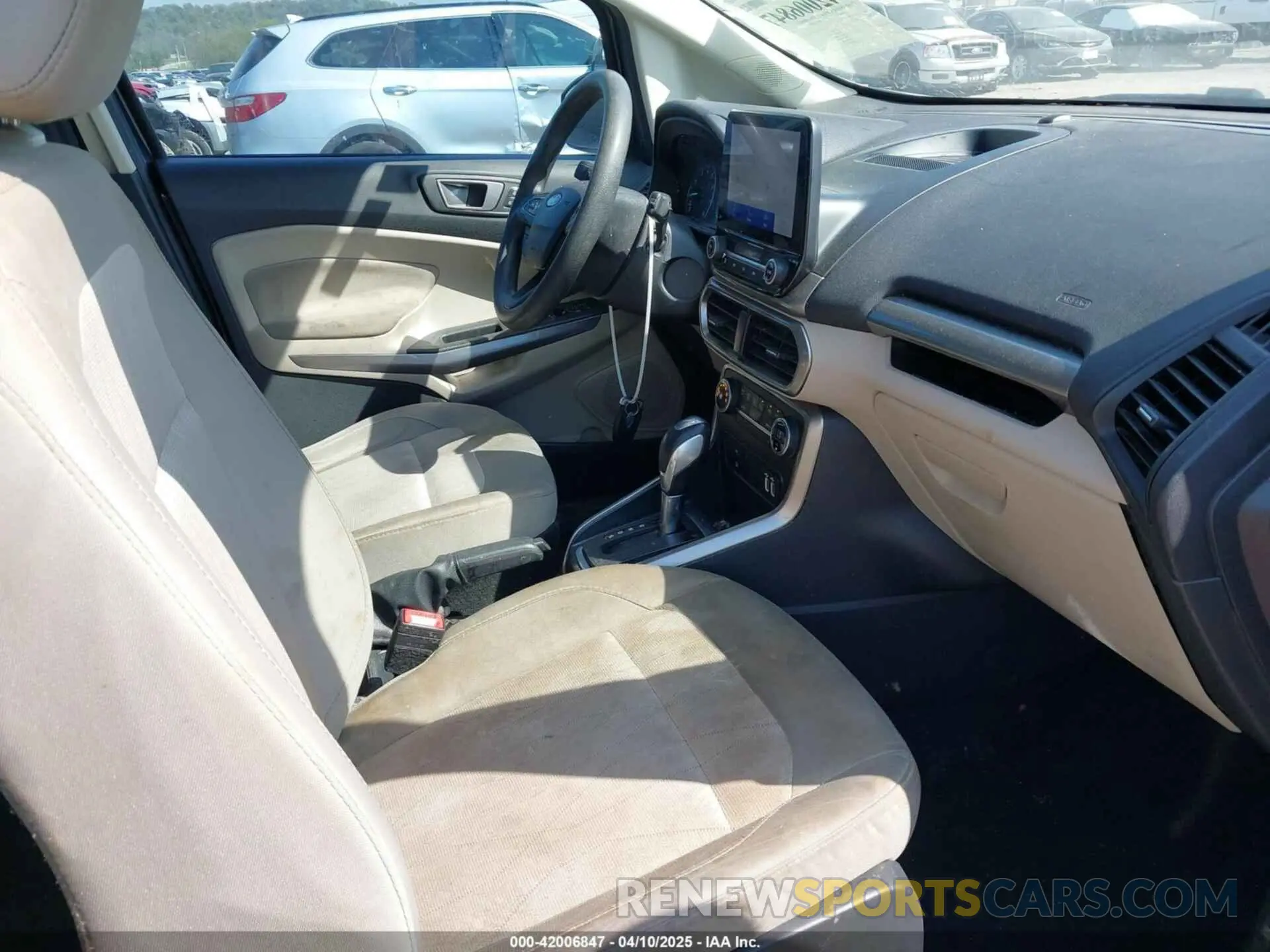 5 fotografías del automóvil dañado MAJ3S2GE7MC412432 FORD ECOSPORT 2021