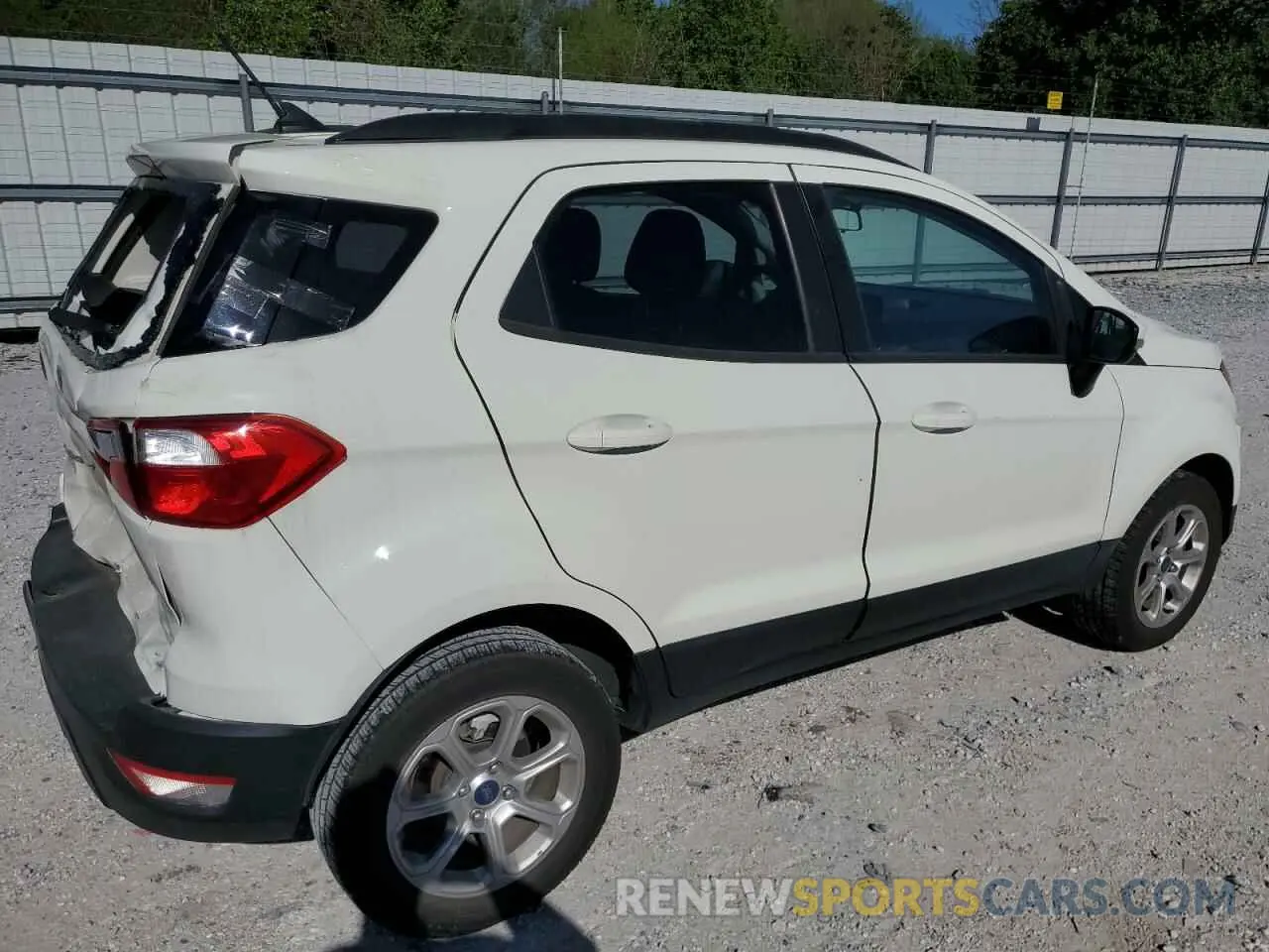 3 fotografías del automóvil dañado MAJ3S2GE7MC444040 FORD ECOSPORT 2021
