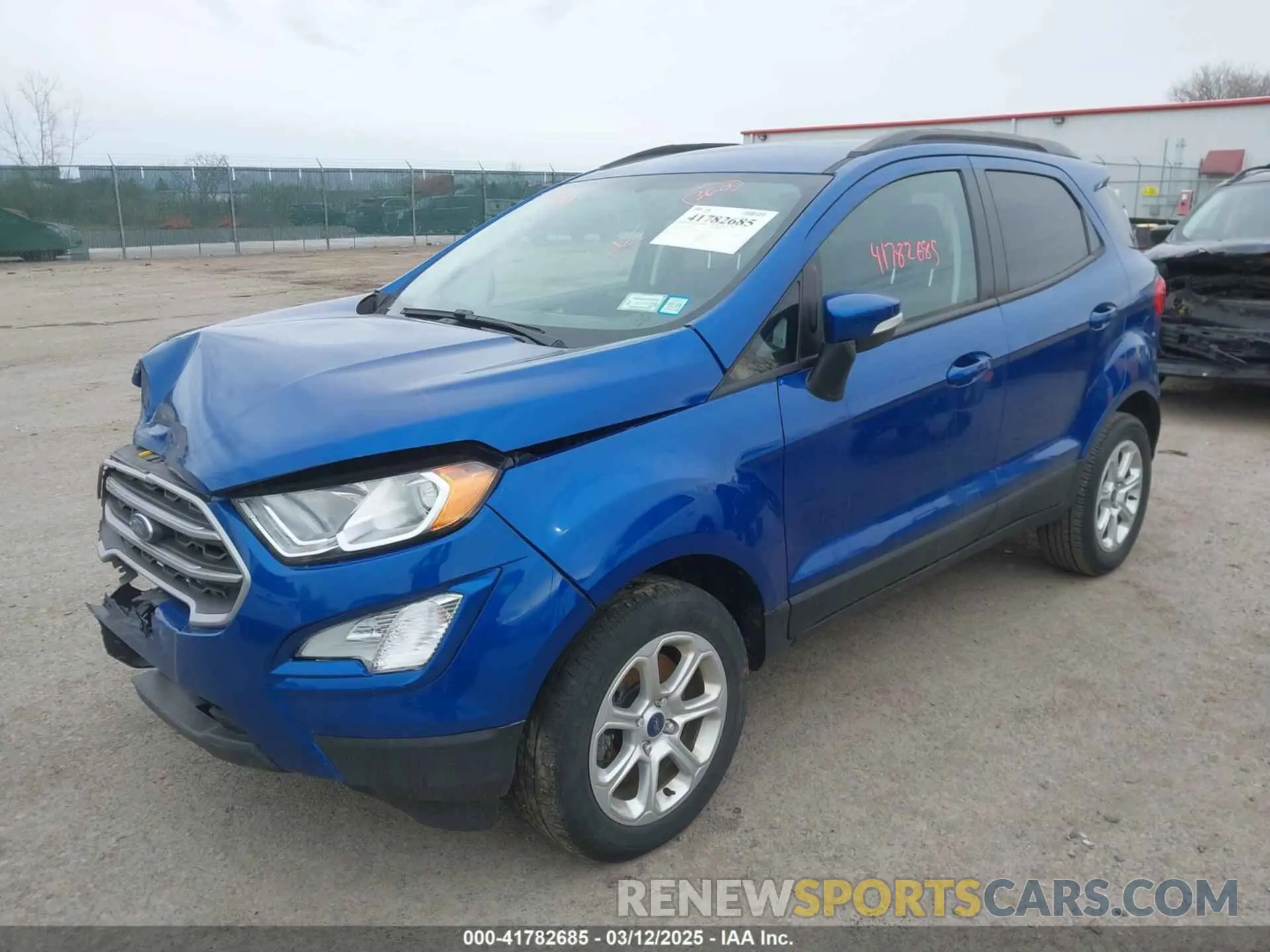 2 fotografías del automóvil dañado MAJ3S2GE7MC446256 FORD ECOSPORT 2021