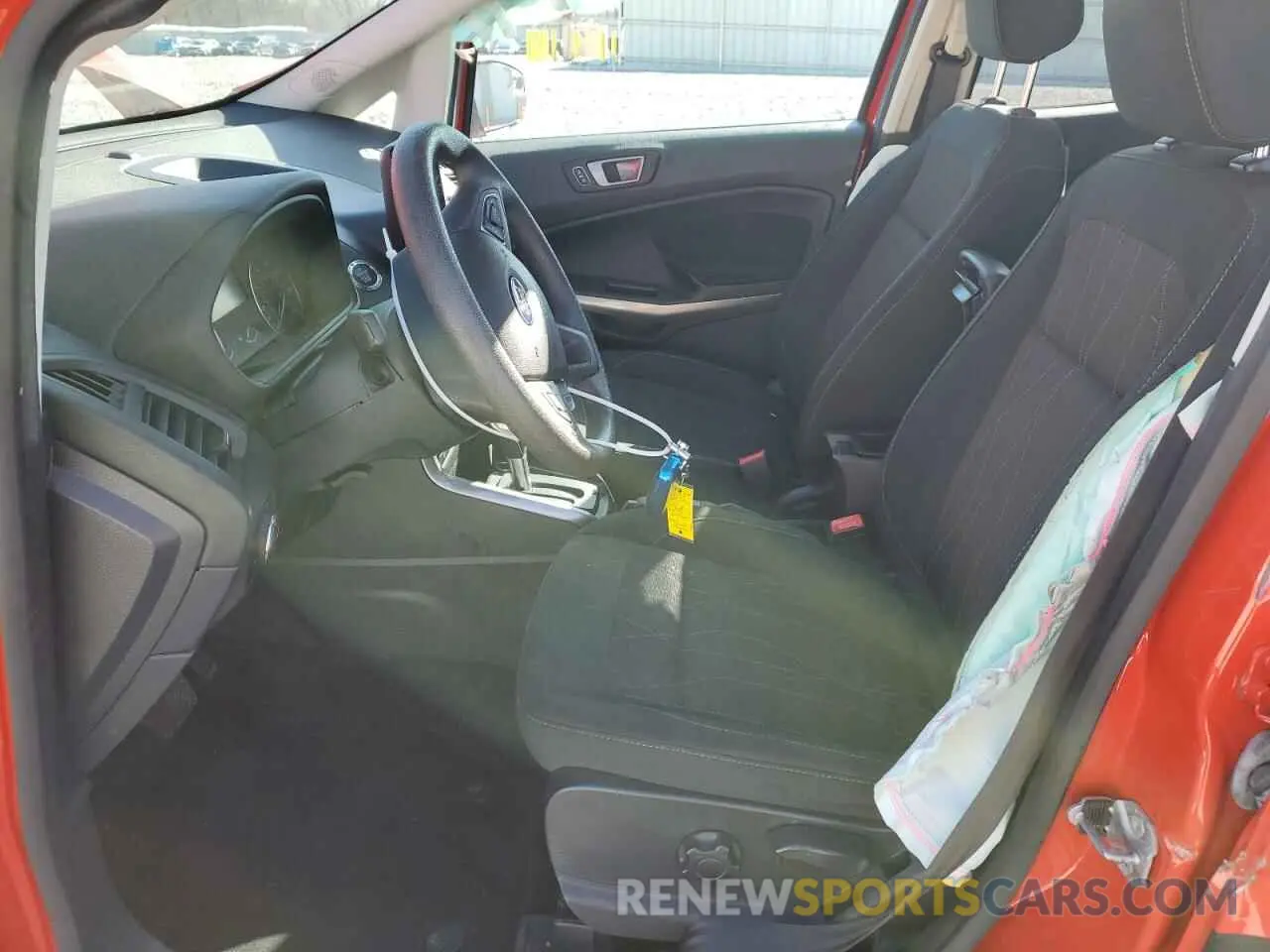 7 fotografías del automóvil dañado MAJ3S2GE8MC408423 FORD ECOSPORT 2021