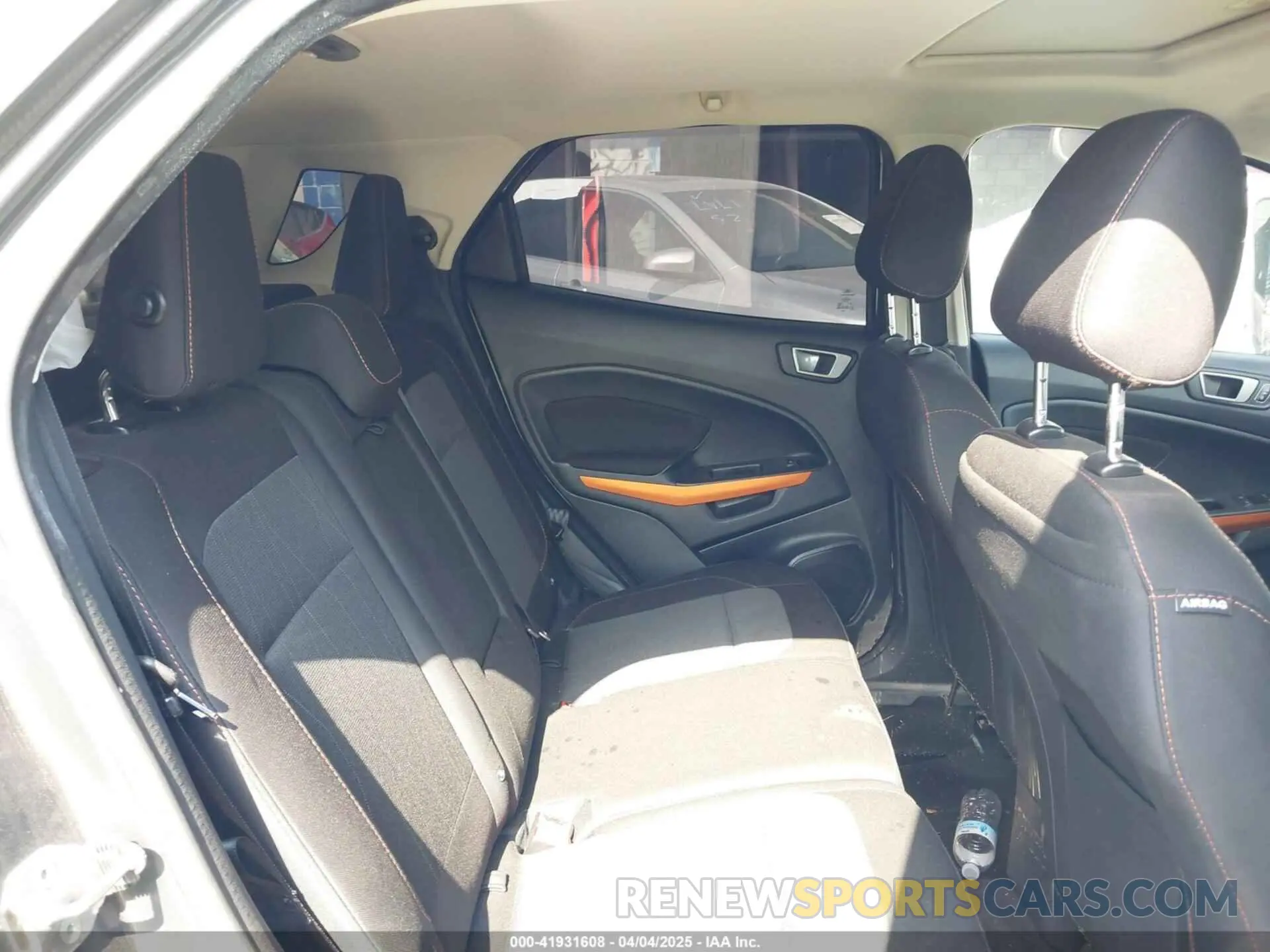 8 fotografías del automóvil dañado MAJ3S2GE8MC451756 FORD ECOSPORT 2021