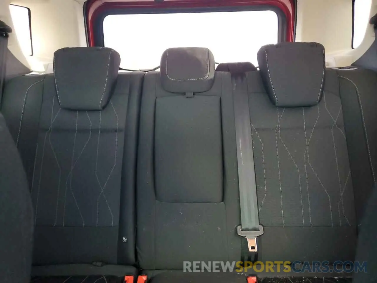 10 fotografías del automóvil dañado MAJ3S2GE9MC399425 FORD ECOSPORT 2021