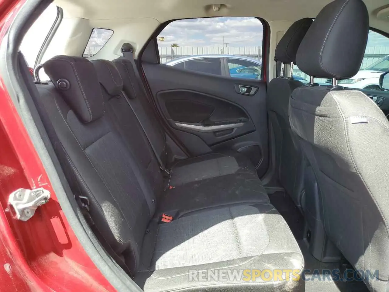 11 fotografías del automóvil dañado MAJ3S2GE9MC399425 FORD ECOSPORT 2021