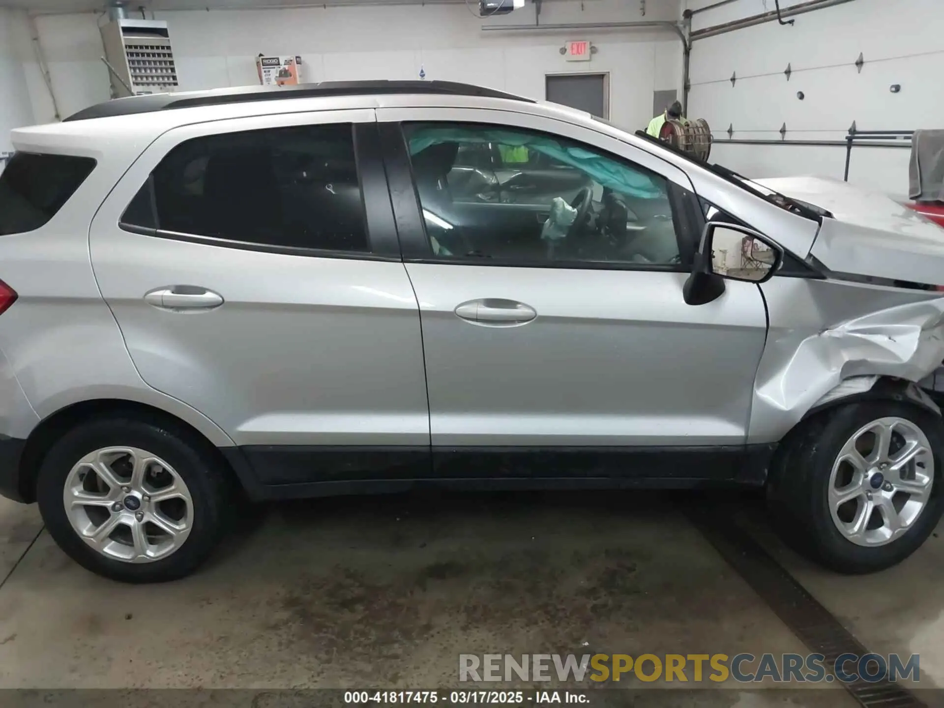 14 fotografías del automóvil dañado MAJ3S2GE9MC441446 FORD ECOSPORT 2021