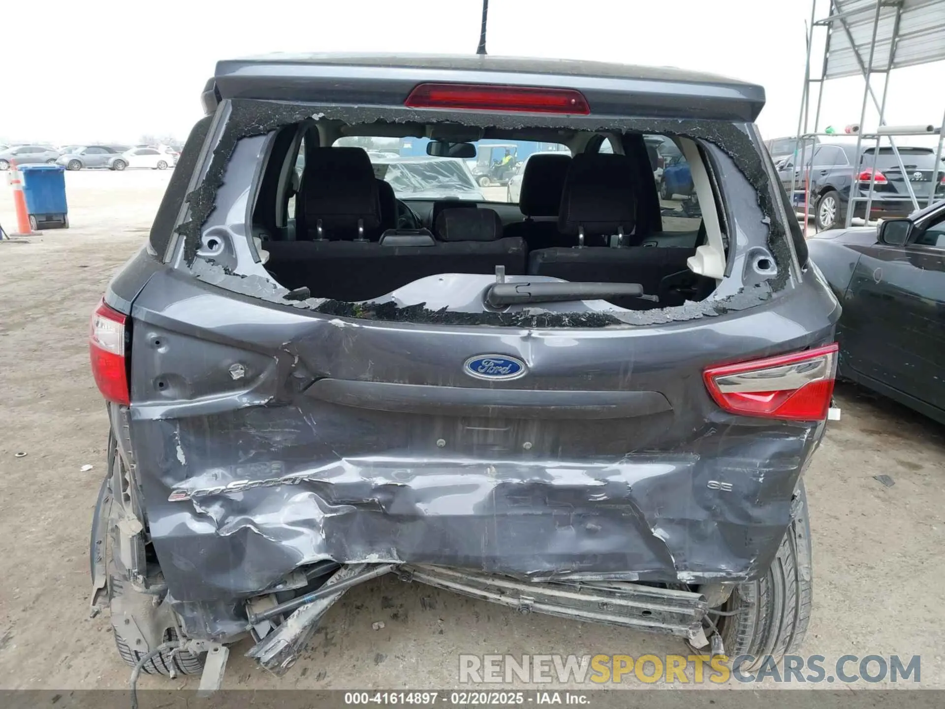 16 fotografías del automóvil dañado MAJ3S2GE9MC451944 FORD ECOSPORT 2021