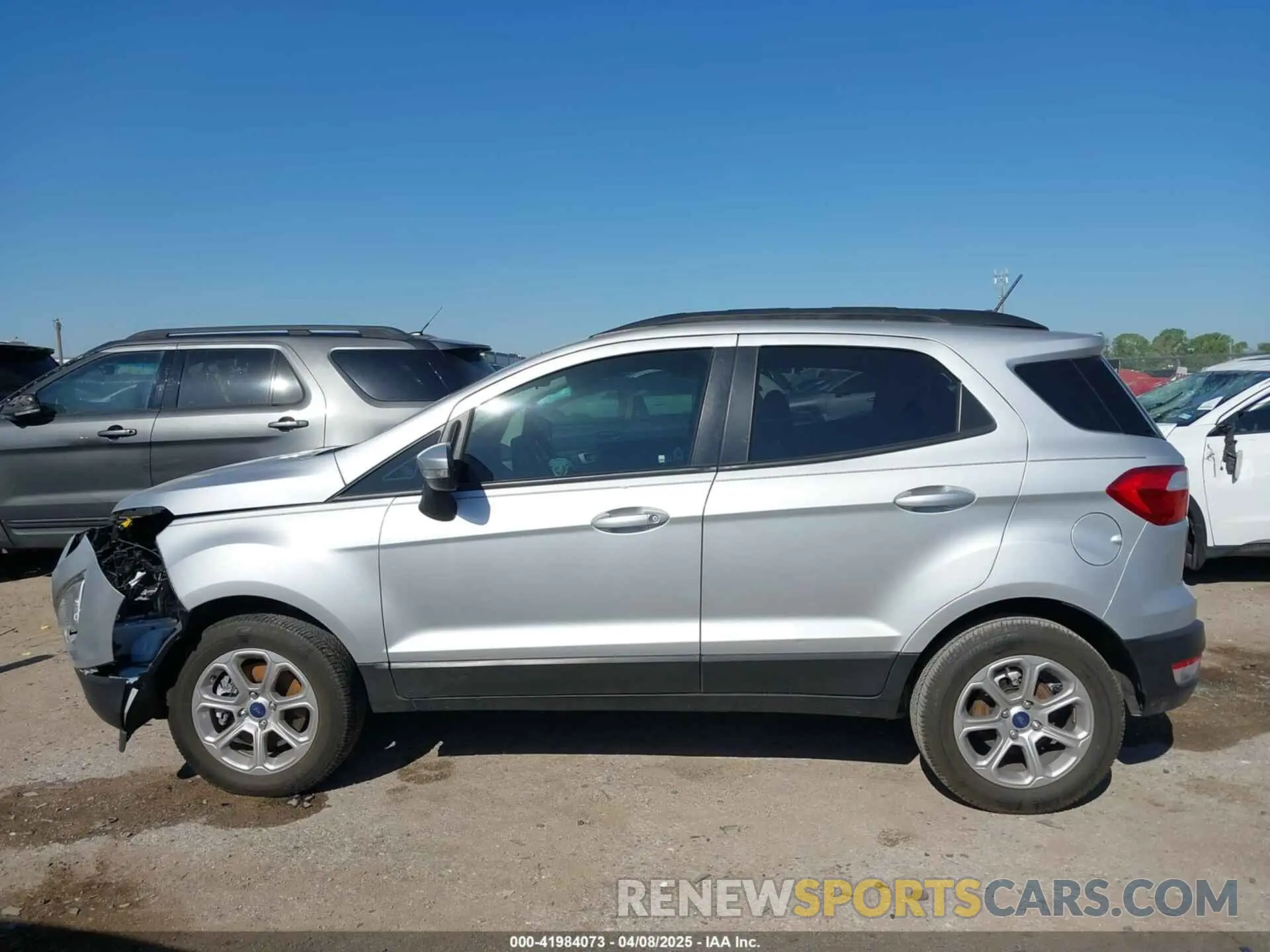 15 fotografías del automóvil dañado MAJ3S2GE9MC455900 FORD ECOSPORT 2021