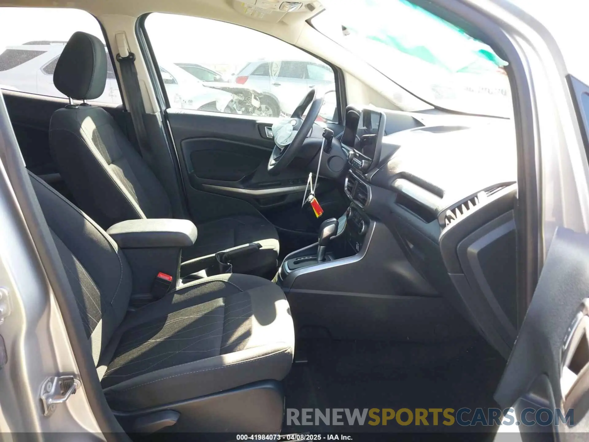 5 fotografías del automóvil dañado MAJ3S2GE9MC455900 FORD ECOSPORT 2021