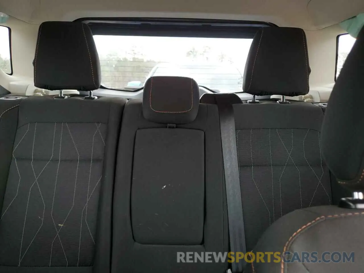 10 fotografías del automóvil dañado MAJ3S2GEXMC439690 FORD ECOSPORT 2021