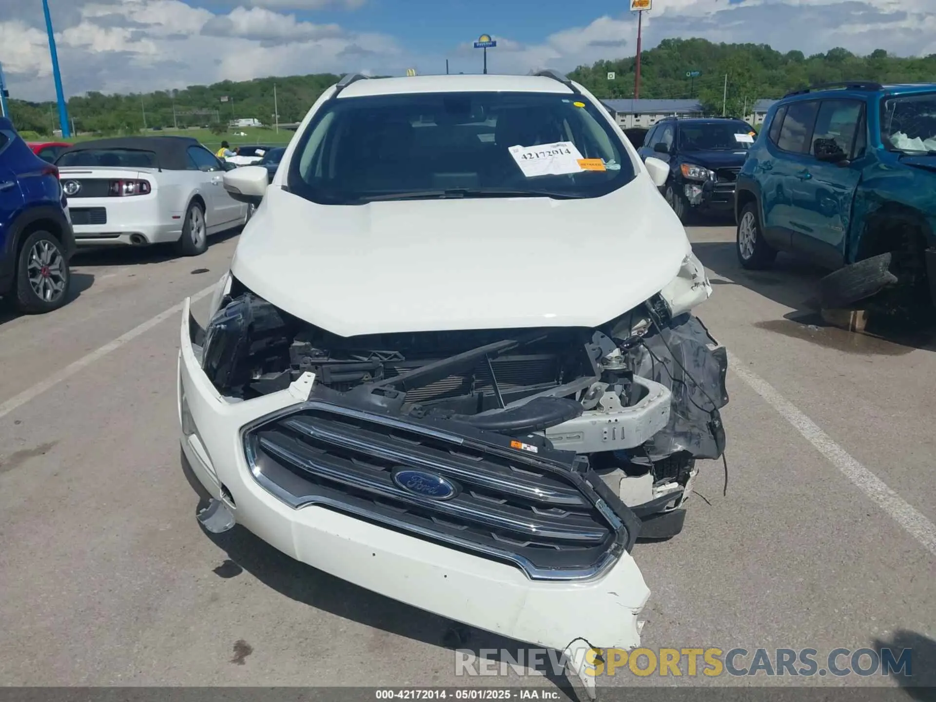 12 fotografías del automóvil dañado MAJ3S2KE3MC400477 FORD ECOSPORT 2021
