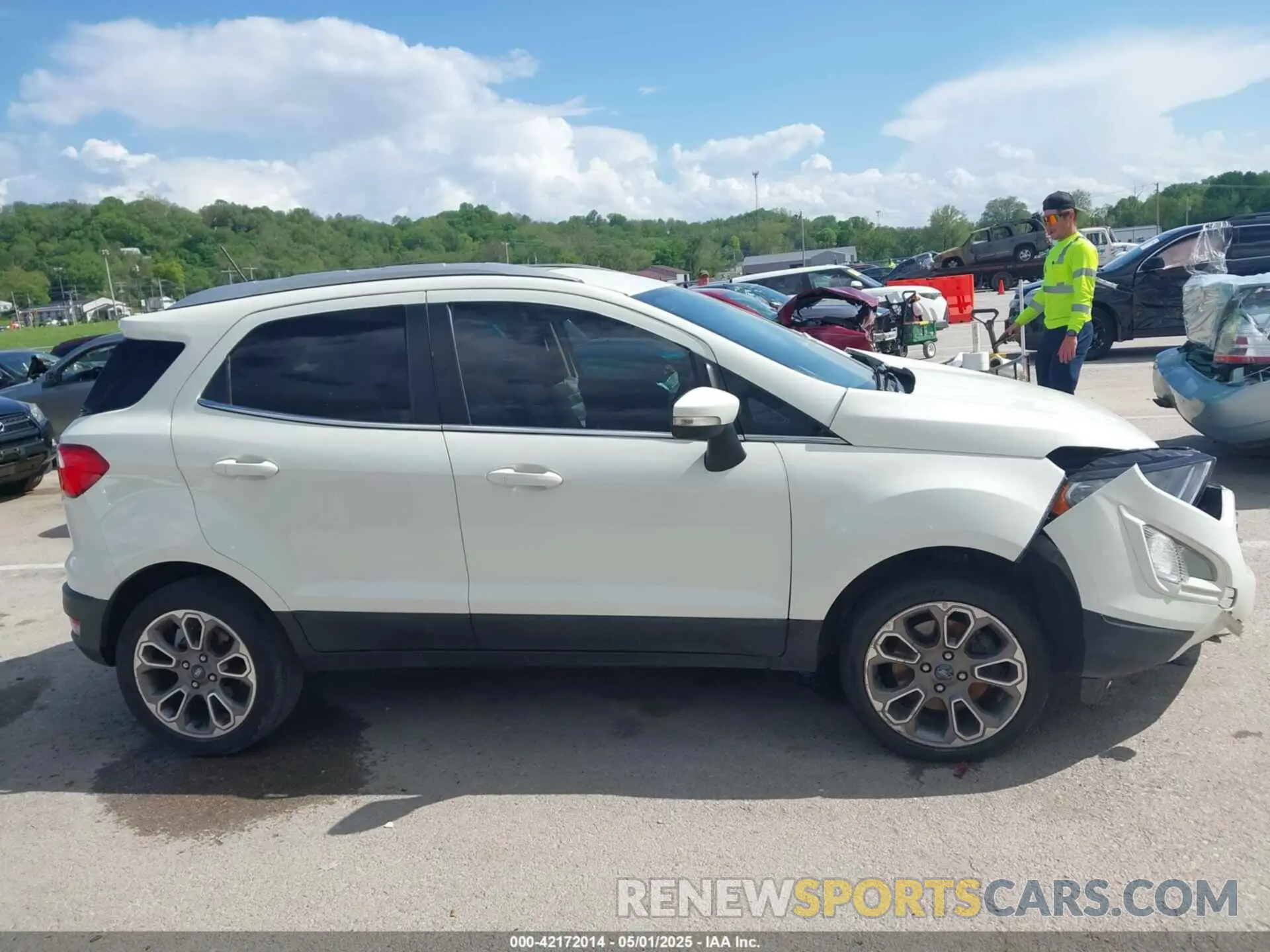 13 fotografías del automóvil dañado MAJ3S2KE3MC400477 FORD ECOSPORT 2021
