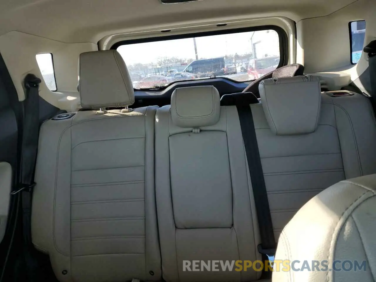 10 fotografías del automóvil dañado MAJ3S2KE4MC404635 FORD ECOSPORT 2021