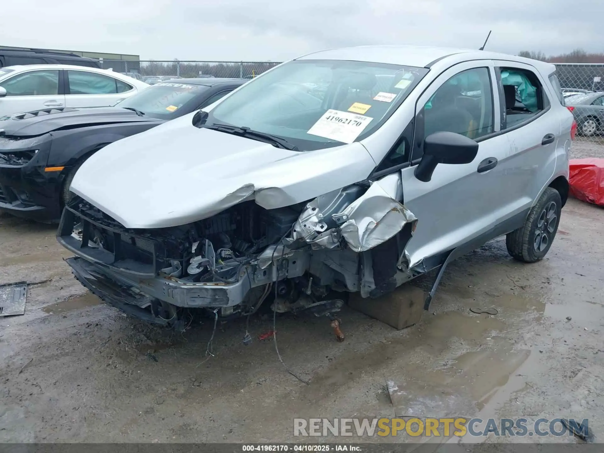 2 fotografías del automóvil dañado MAJ6S3FL3MC422958 FORD ECOSPORT 2021