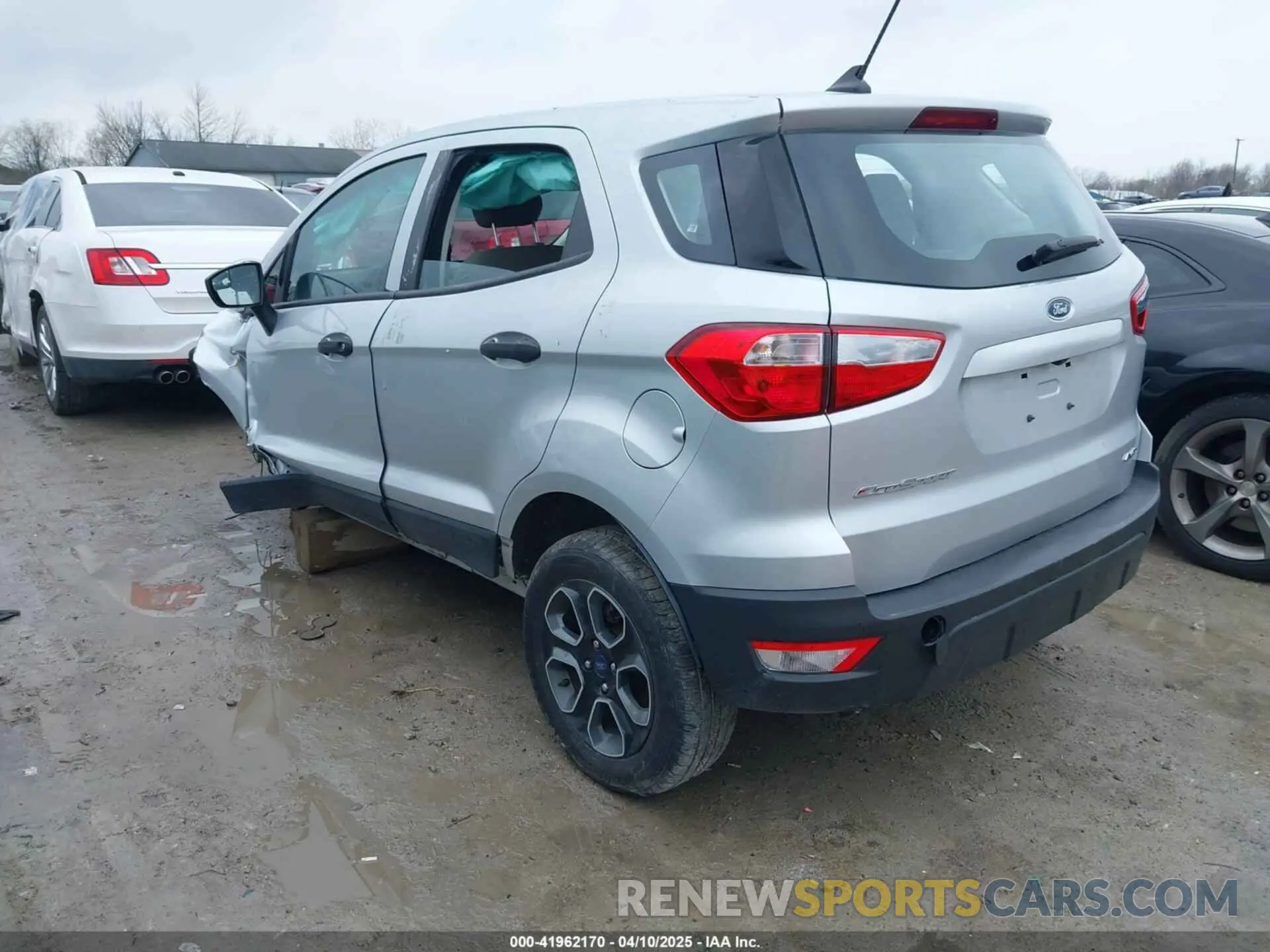 3 fotografías del automóvil dañado MAJ6S3FL3MC422958 FORD ECOSPORT 2021