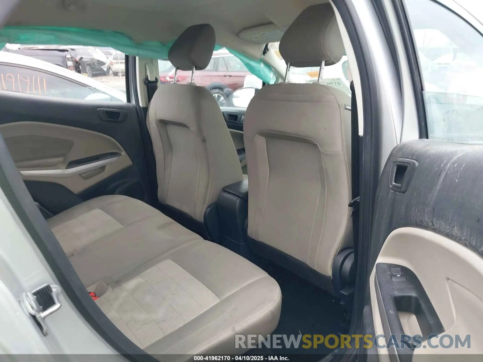 8 fotografías del automóvil dañado MAJ6S3FL3MC422958 FORD ECOSPORT 2021