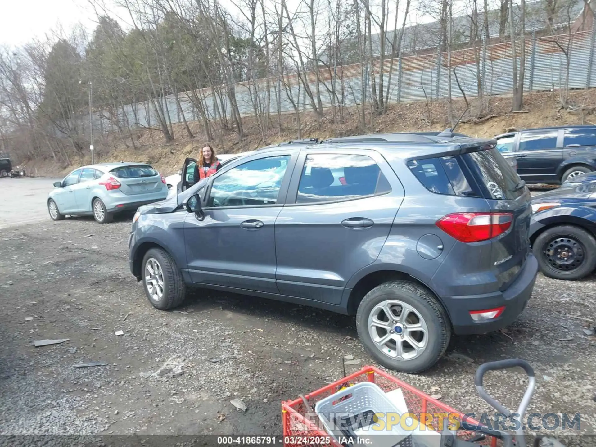 14 fotografías del automóvil dañado MAJ6S3GL0MC404528 FORD ECOSPORT 2021