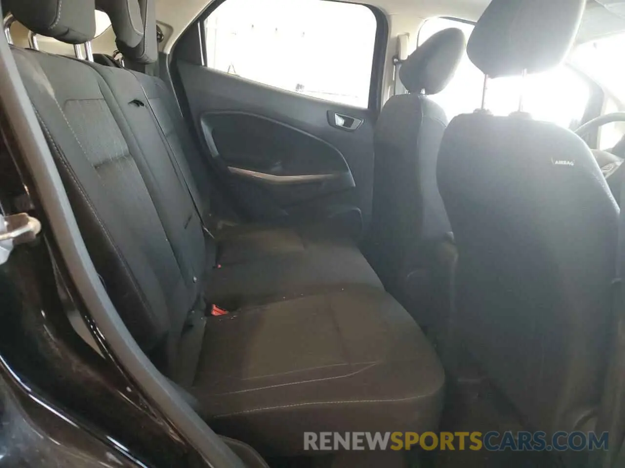 11 fotografías del automóvil dañado MAJ6S3GL3MC398336 FORD ECOSPORT 2021