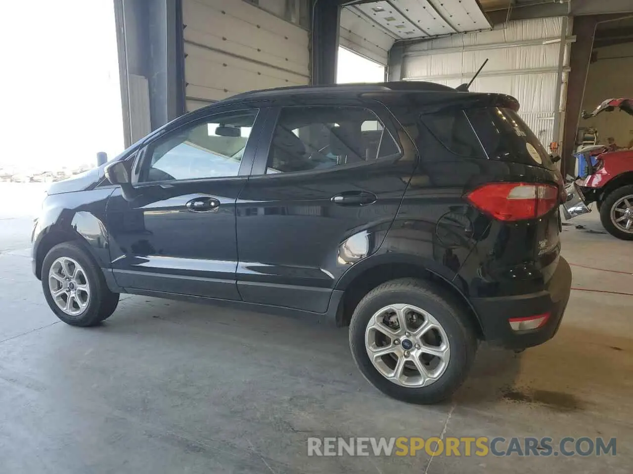 2 fotografías del automóvil dañado MAJ6S3GL3MC398336 FORD ECOSPORT 2021