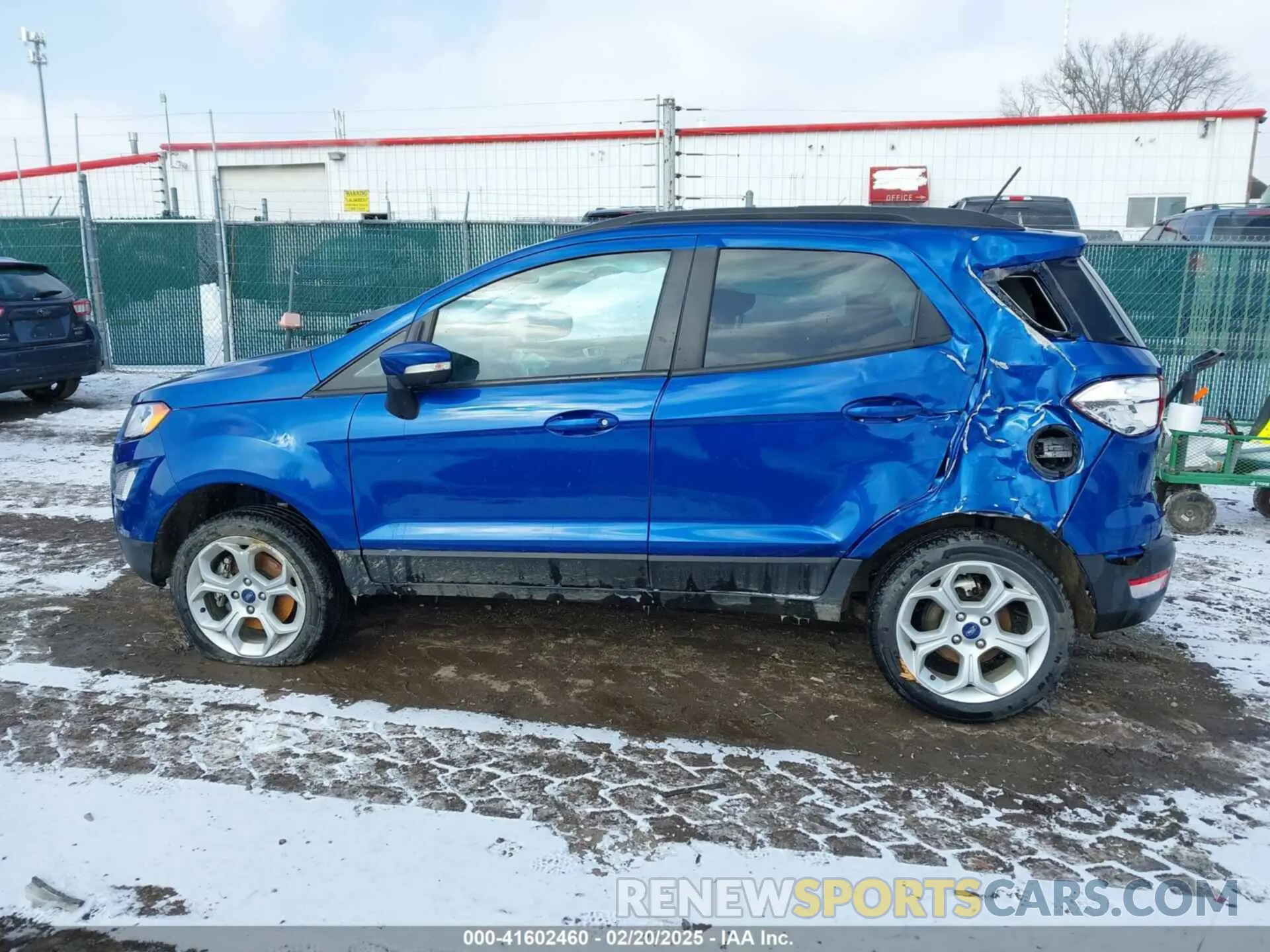 15 fotografías del automóvil dañado MAJ6S3GL3MC451147 FORD ECOSPORT 2021