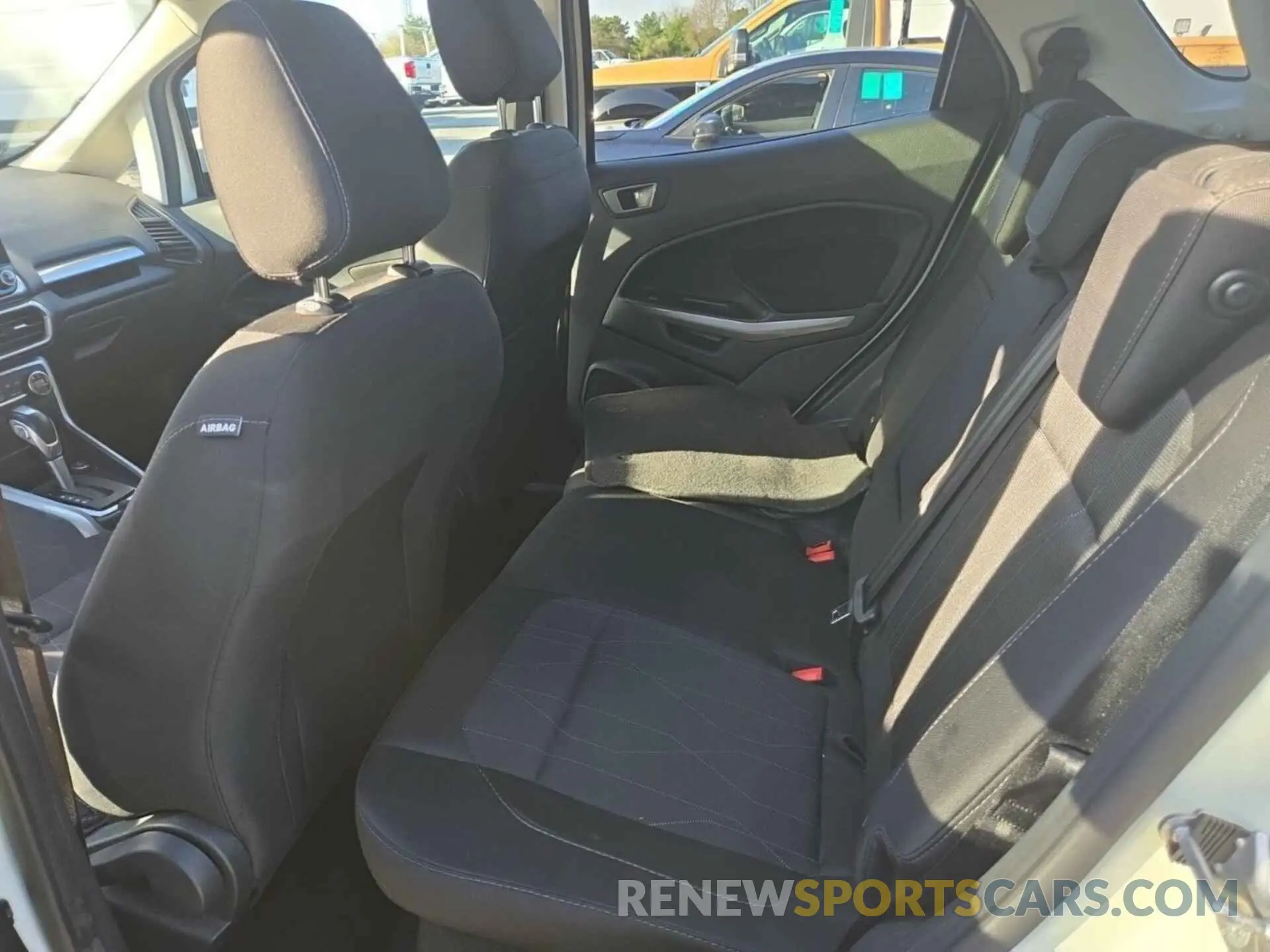 34 fotografías del automóvil dañado MAJ6S3GL4MC452792 FORD ECOSPORT 2021