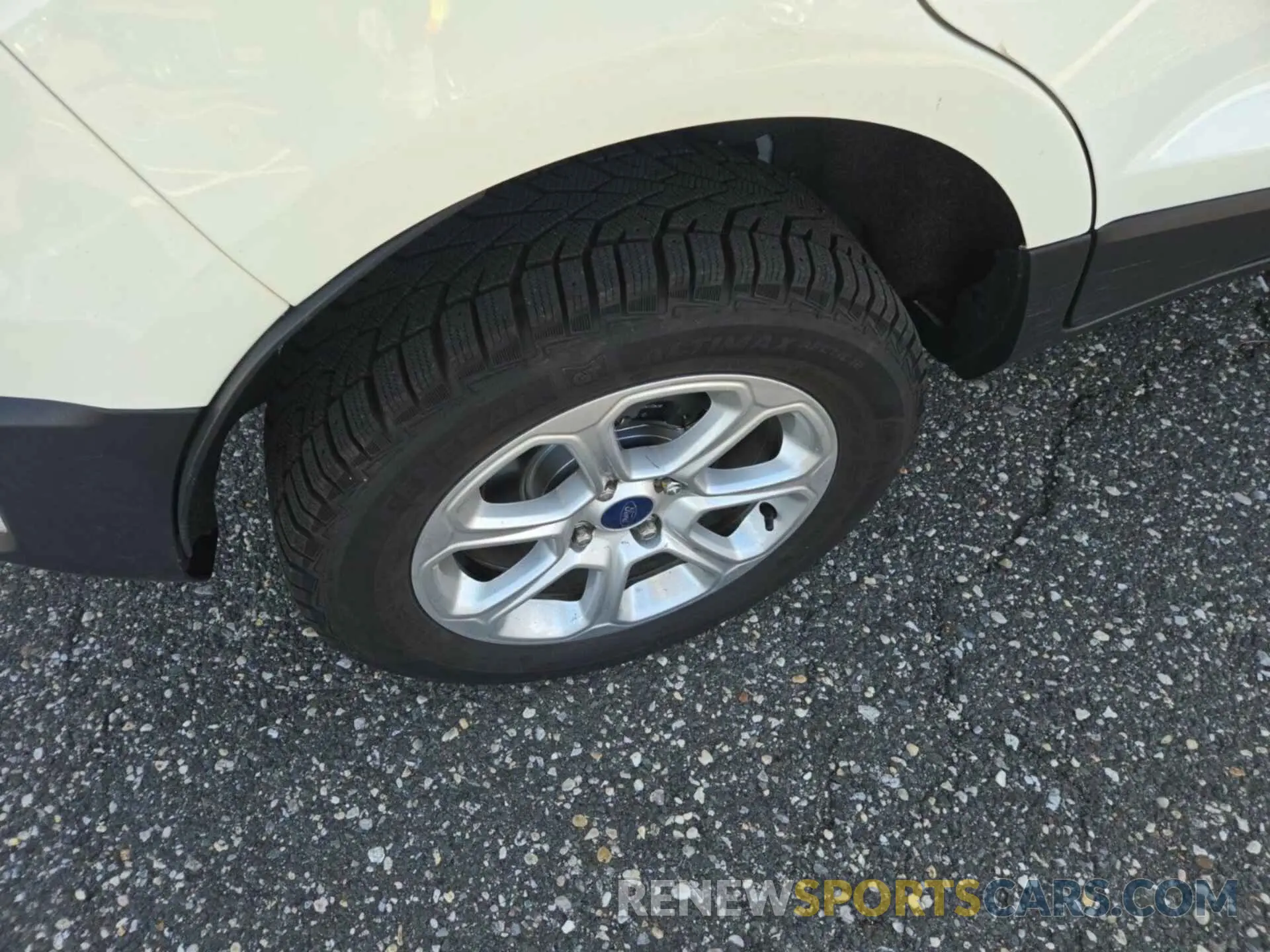 9 fotografías del automóvil dañado MAJ6S3GL4MC452792 FORD ECOSPORT 2021