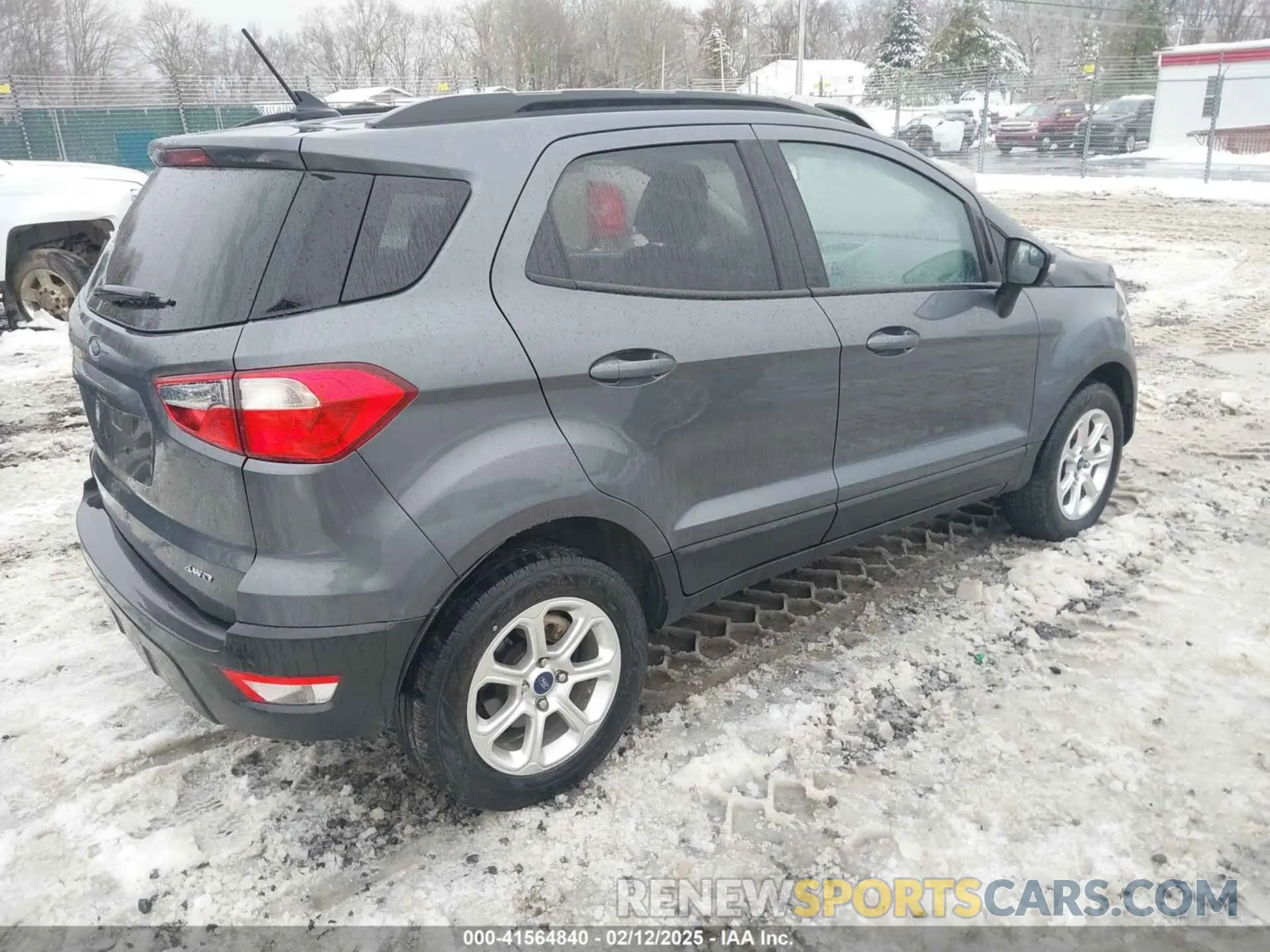 4 fotografías del automóvil dañado MAJ6S3GL5MC404945 FORD ECOSPORT 2021