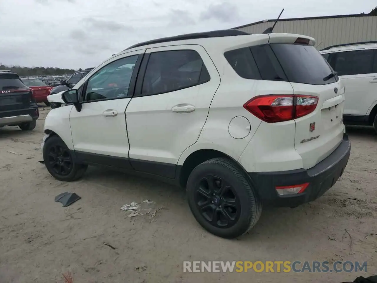 2 fotografías del automóvil dañado MAJ6S3GL5MC445835 FORD ECOSPORT 2021