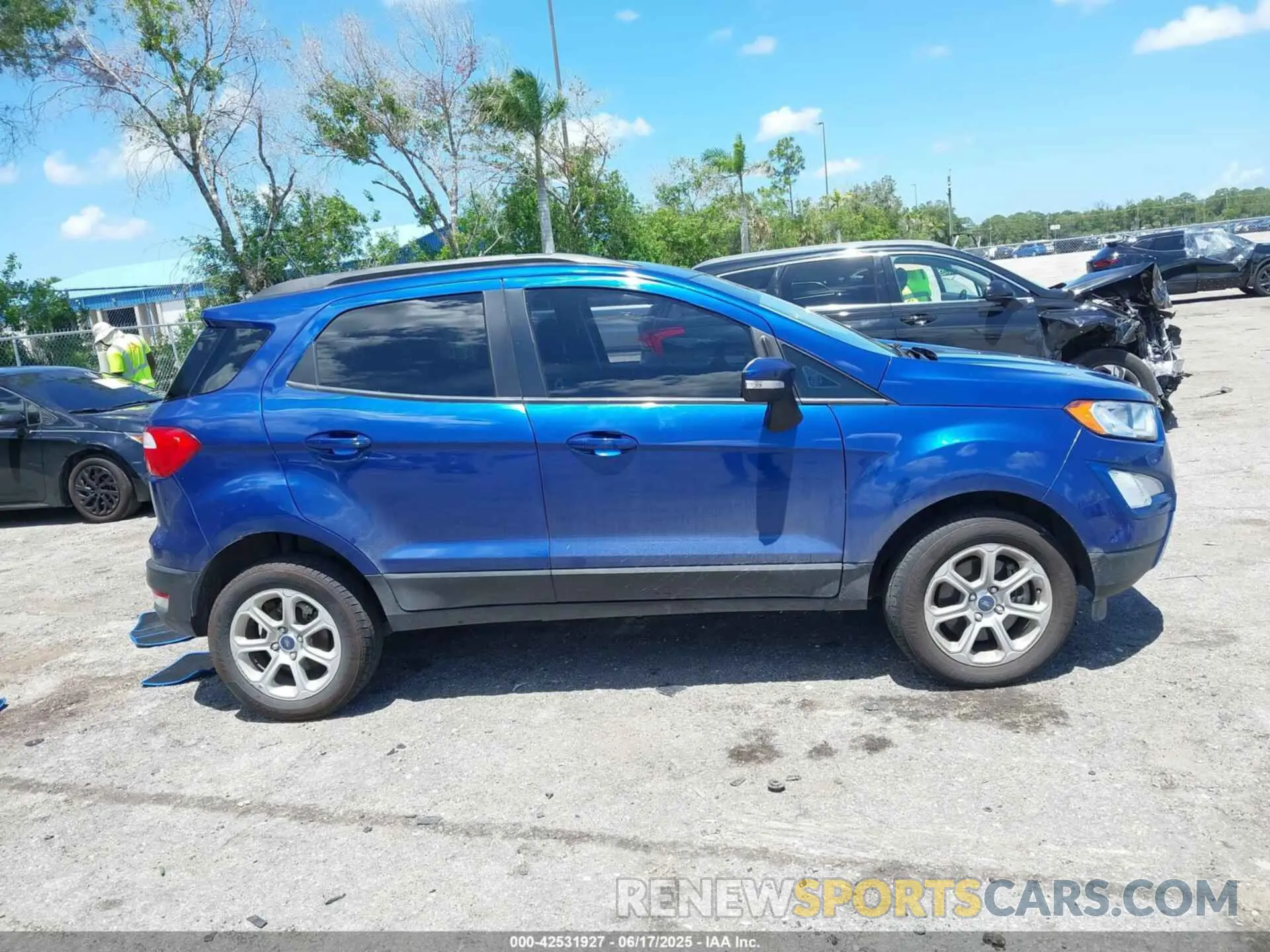 13 fotografías del automóvil dañado MAJ6S3GL5MC451215 FORD ECOSPORT 2021
