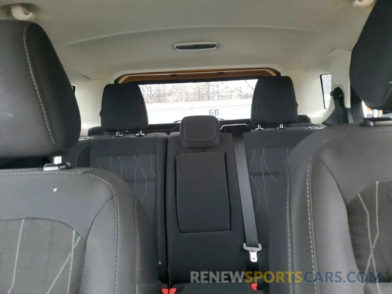 10 fotografías del automóvil dañado MAJ6S3GL8MC424039 FORD ECOSPORT 2021