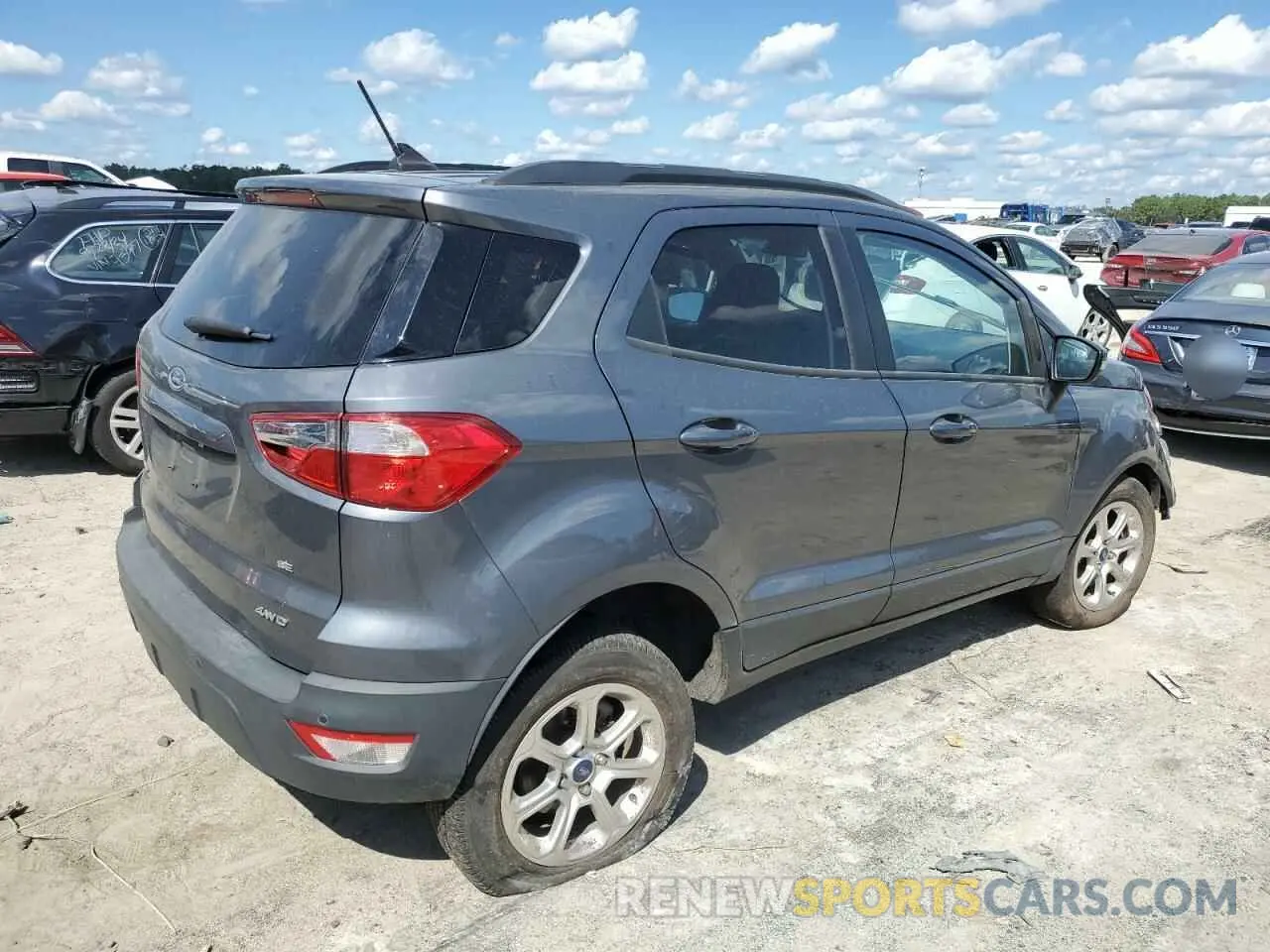 3 fotografías del automóvil dañado MAJ6S3GLXMC400244 FORD ECOSPORT 2021