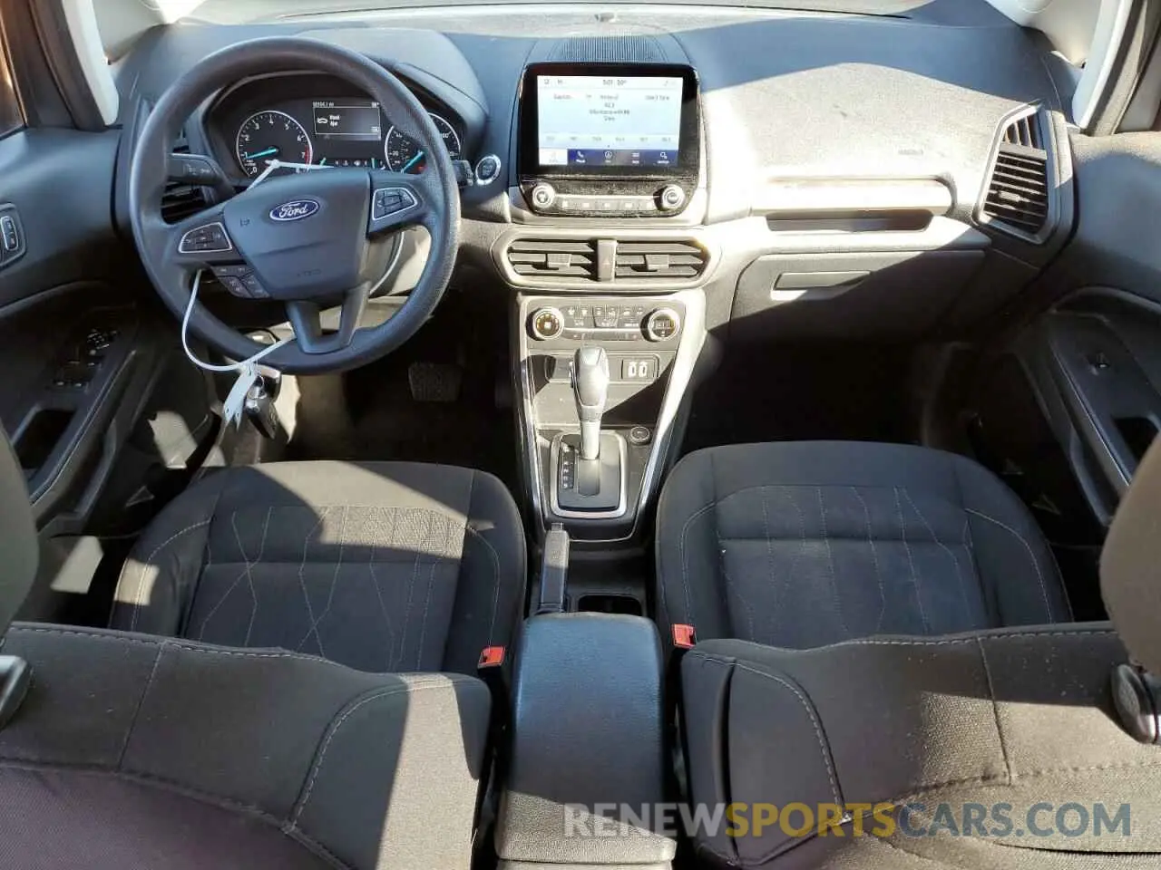 8 fotografías del automóvil dañado MAJ6S3GLXMC425340 FORD ECOSPORT 2021