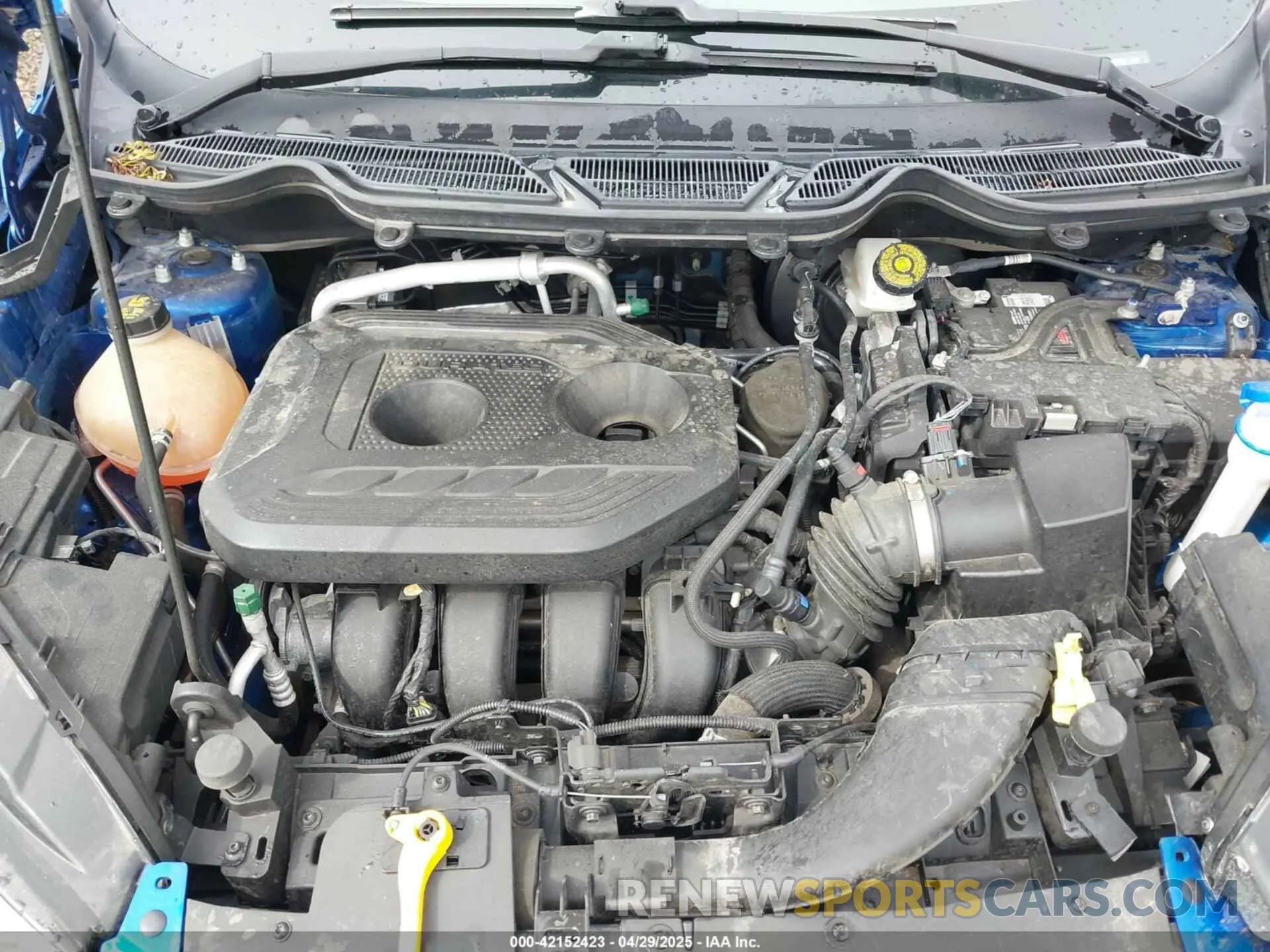 10 fotografías del automóvil dañado MAJ6S3GLXMC427038 FORD ECOSPORT 2021