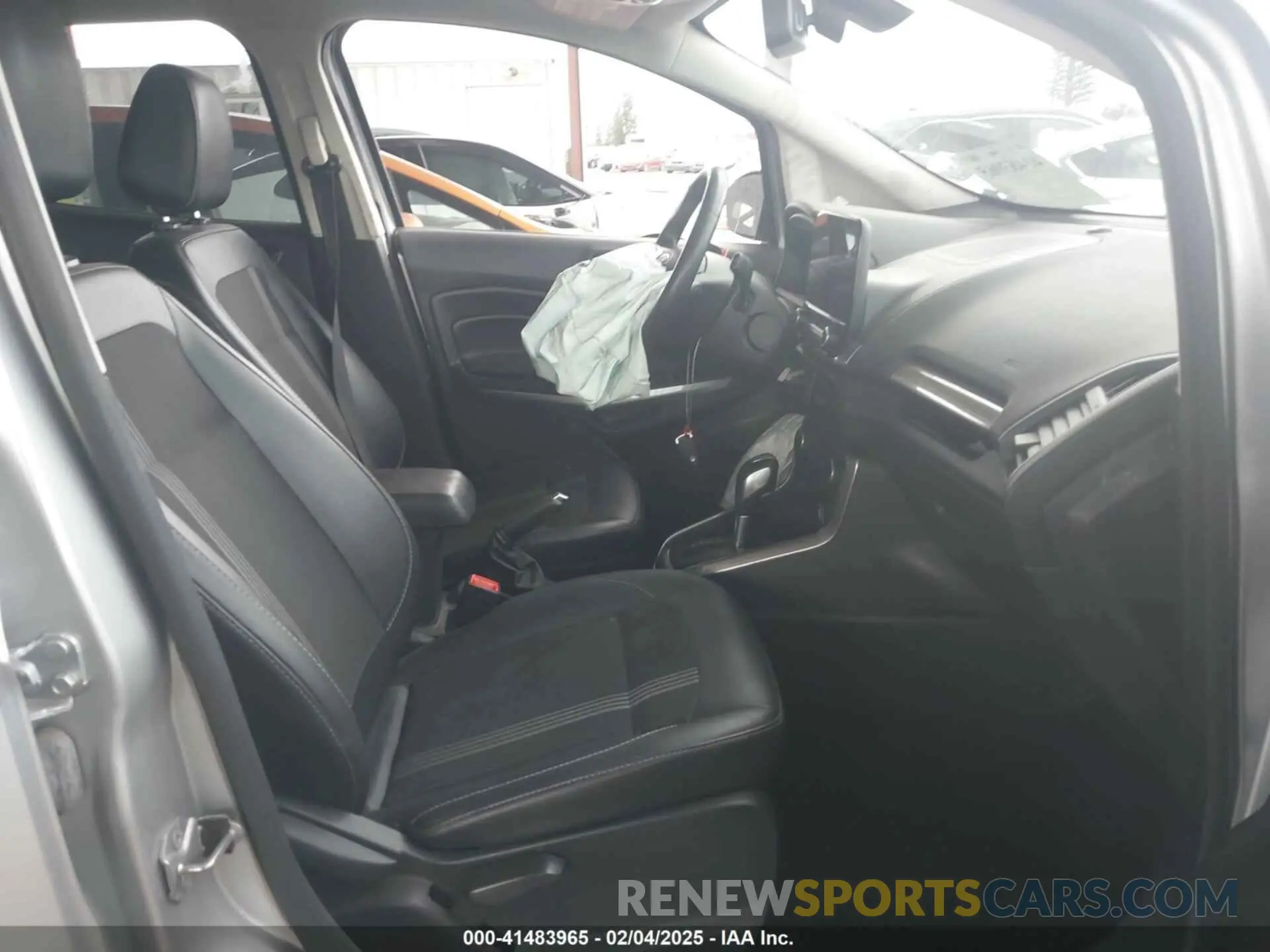 5 fotografías del automóvil dañado MAJ6S3JL2MC424921 FORD ECOSPORT 2021