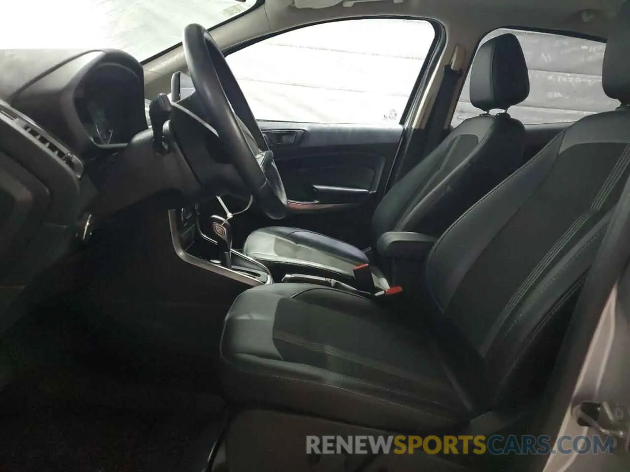 7 fotografías del automóvil dañado MAJ6S3JL3MC436690 FORD ECOSPORT 2021